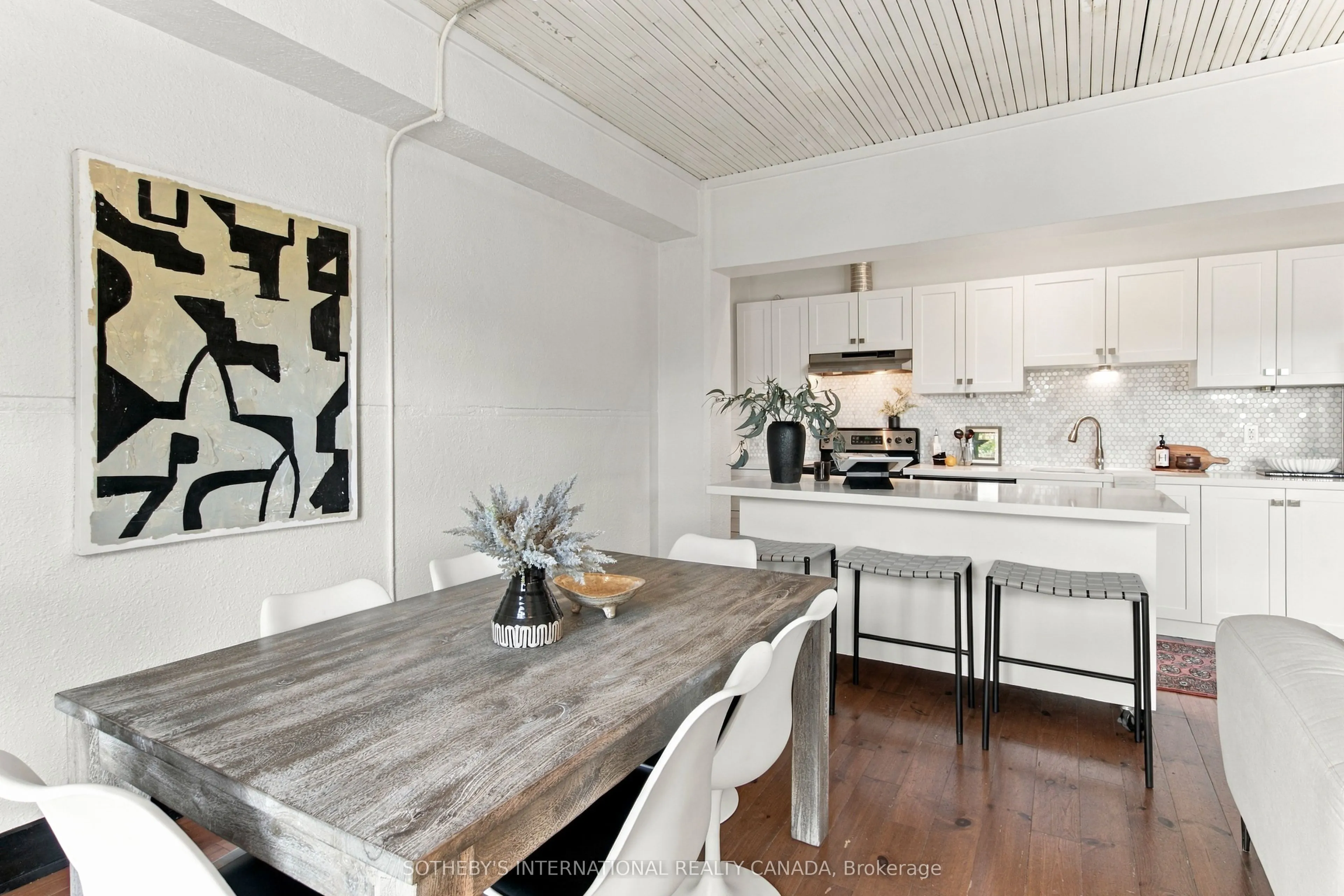 183 Dovercourt Road #412