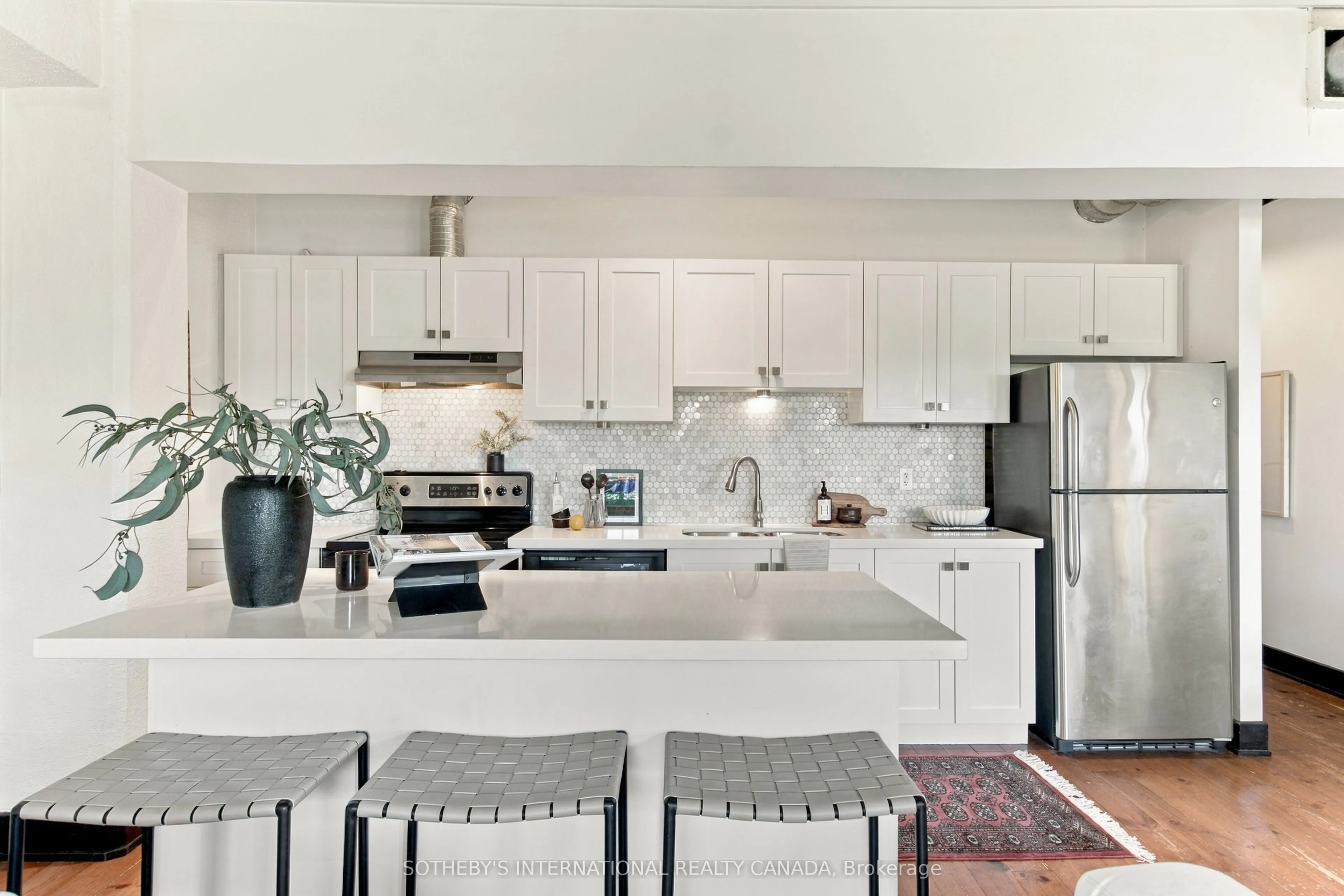 183 Dovercourt Road #412