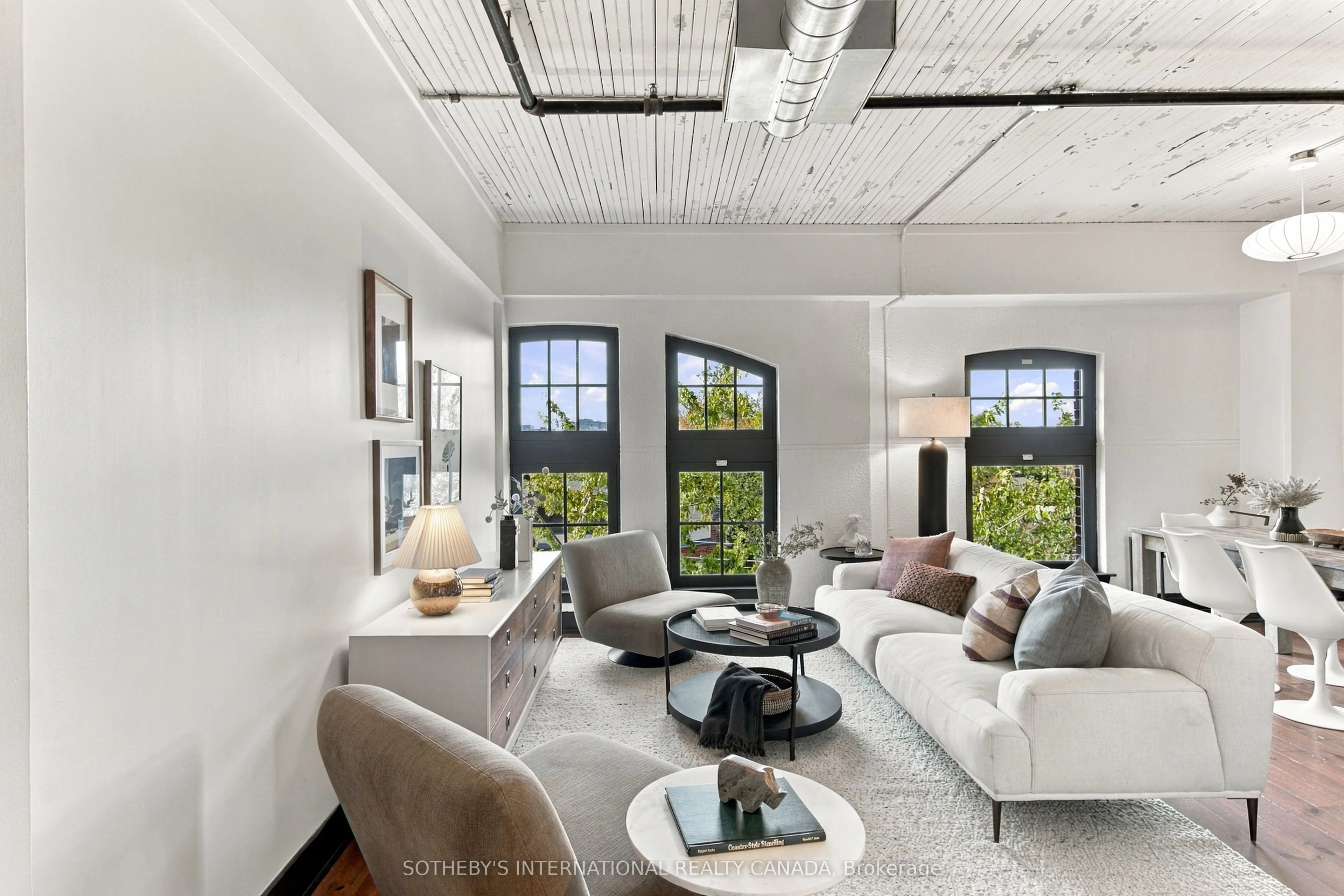 183 Dovercourt Road #412