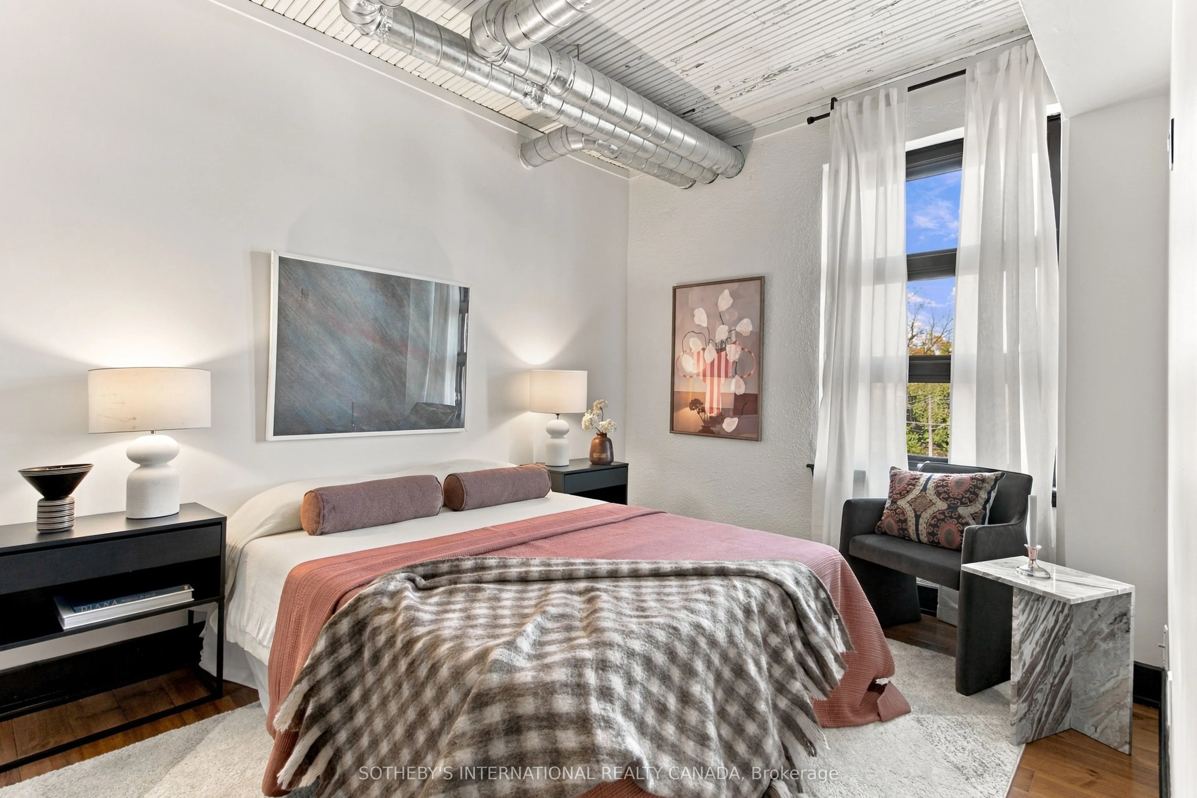 183 Dovercourt Road #412