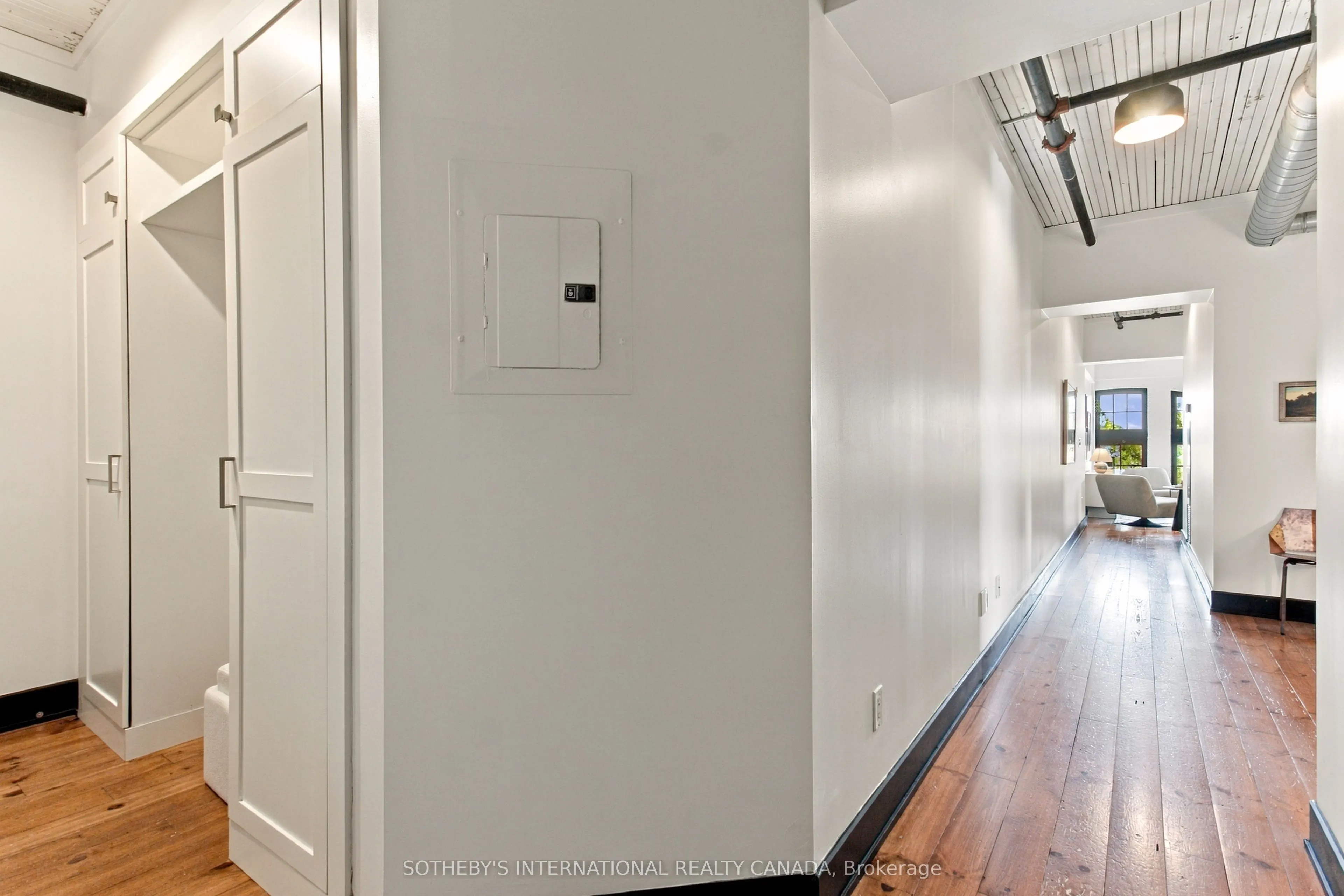 183 Dovercourt Road #412