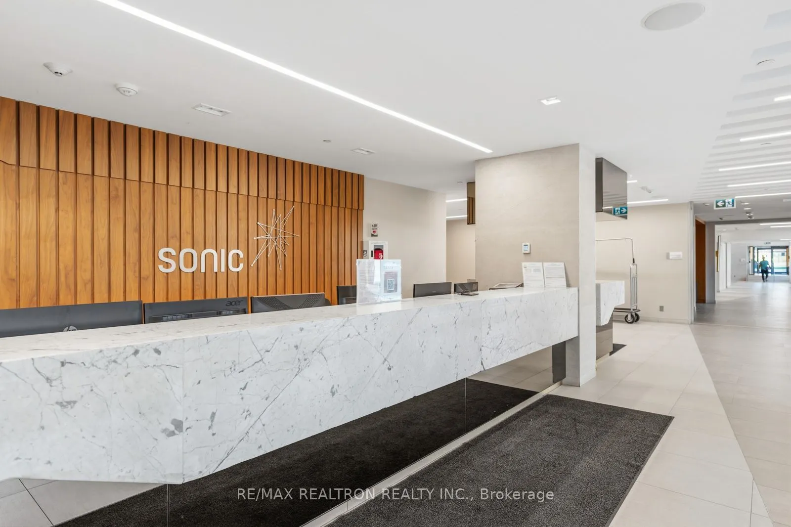 6 Sonic Way #N2010