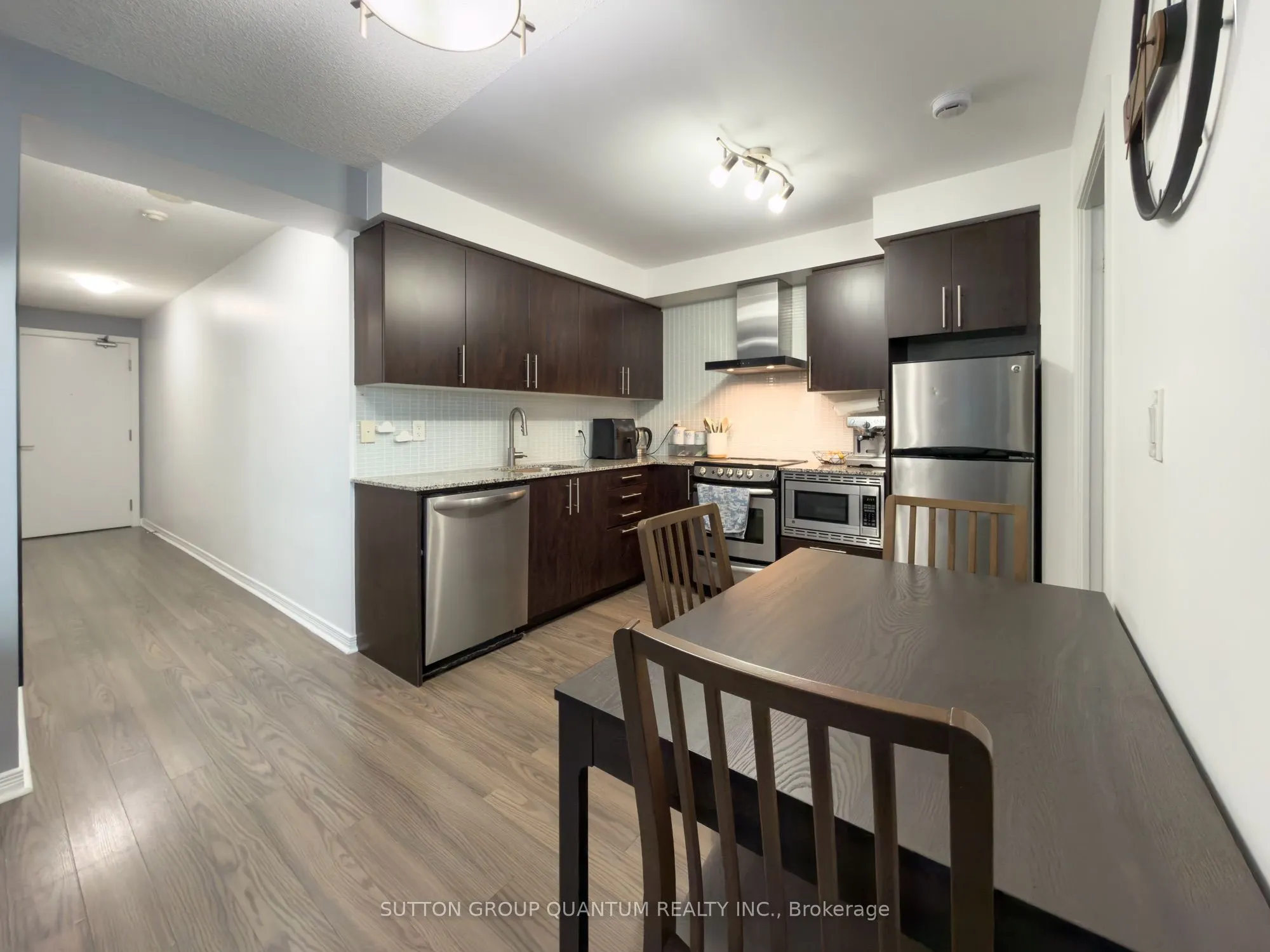 352 Front Street W #901