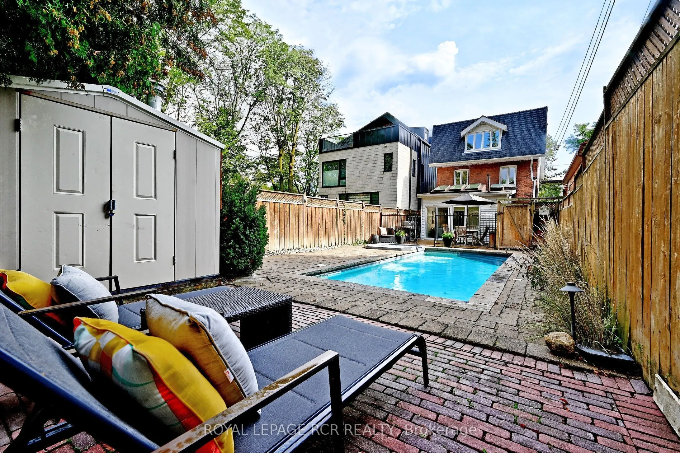 214 Briar Hill Avenue