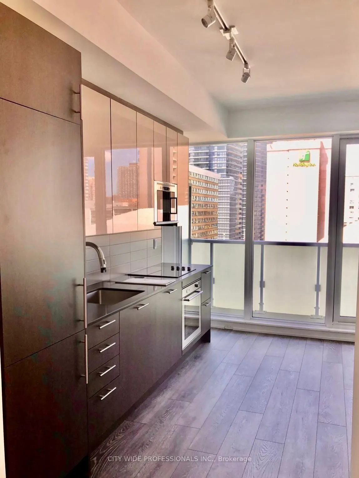 403 Church Street #1404