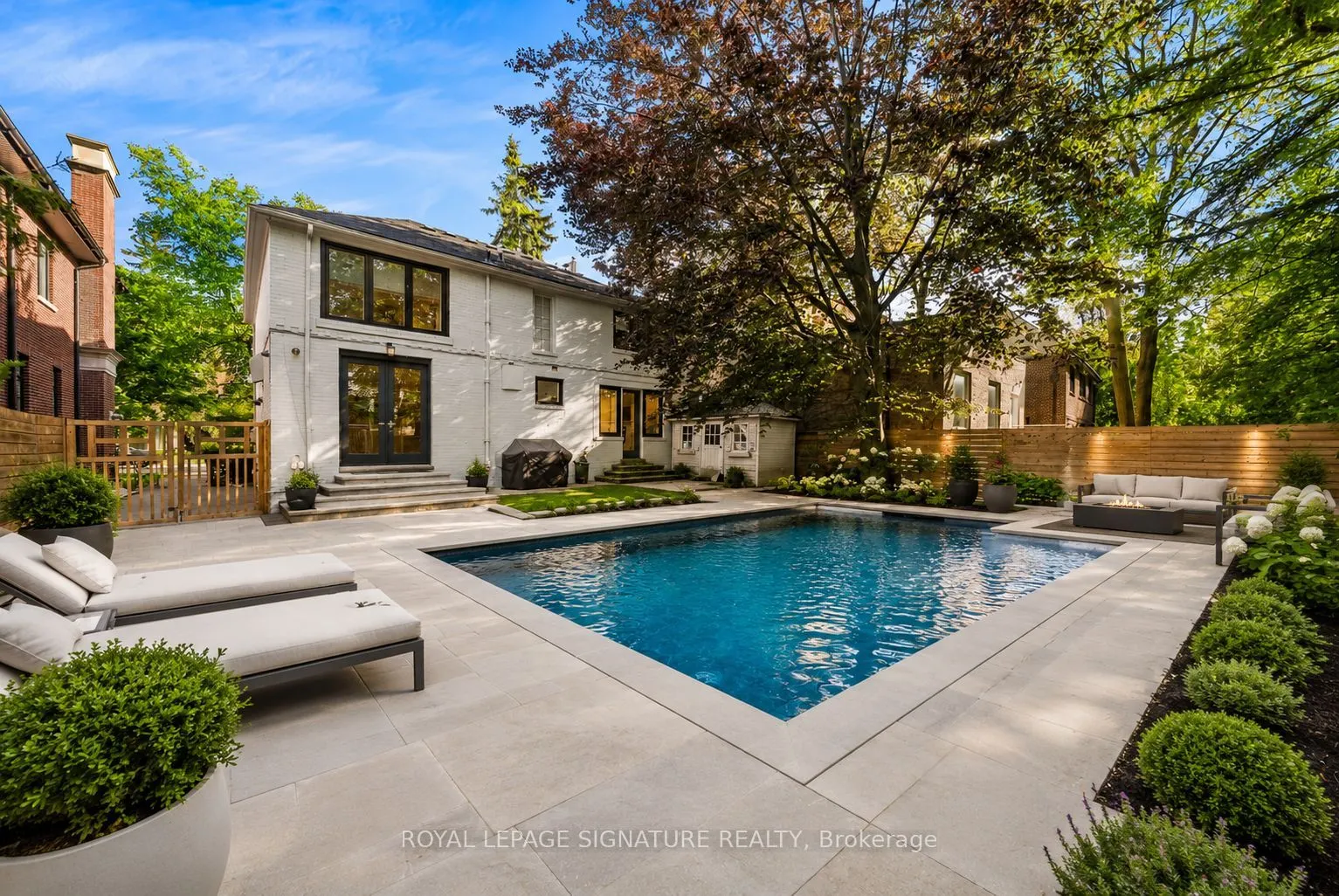 230 Strathallan Wood