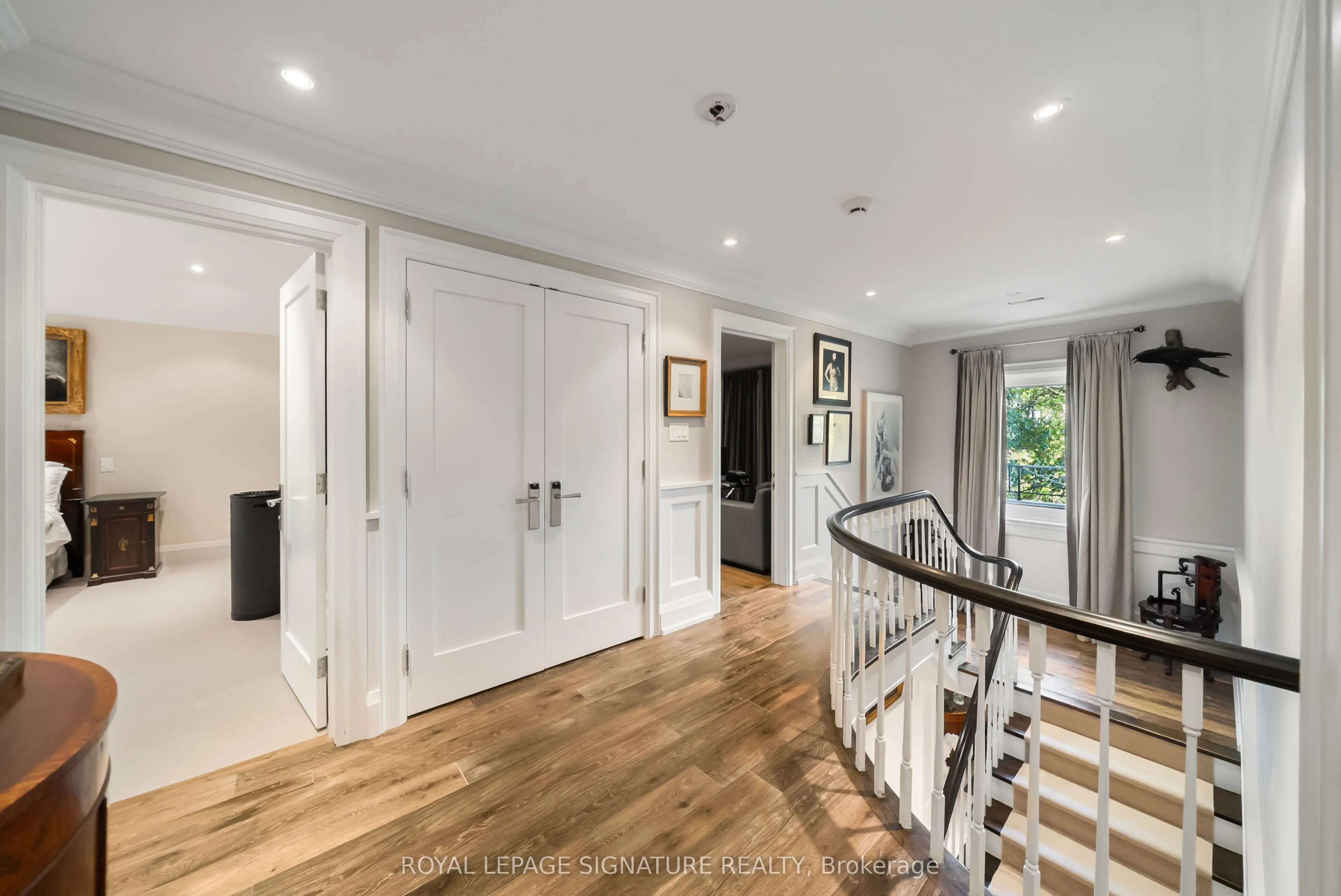 230 Strathallan Wood