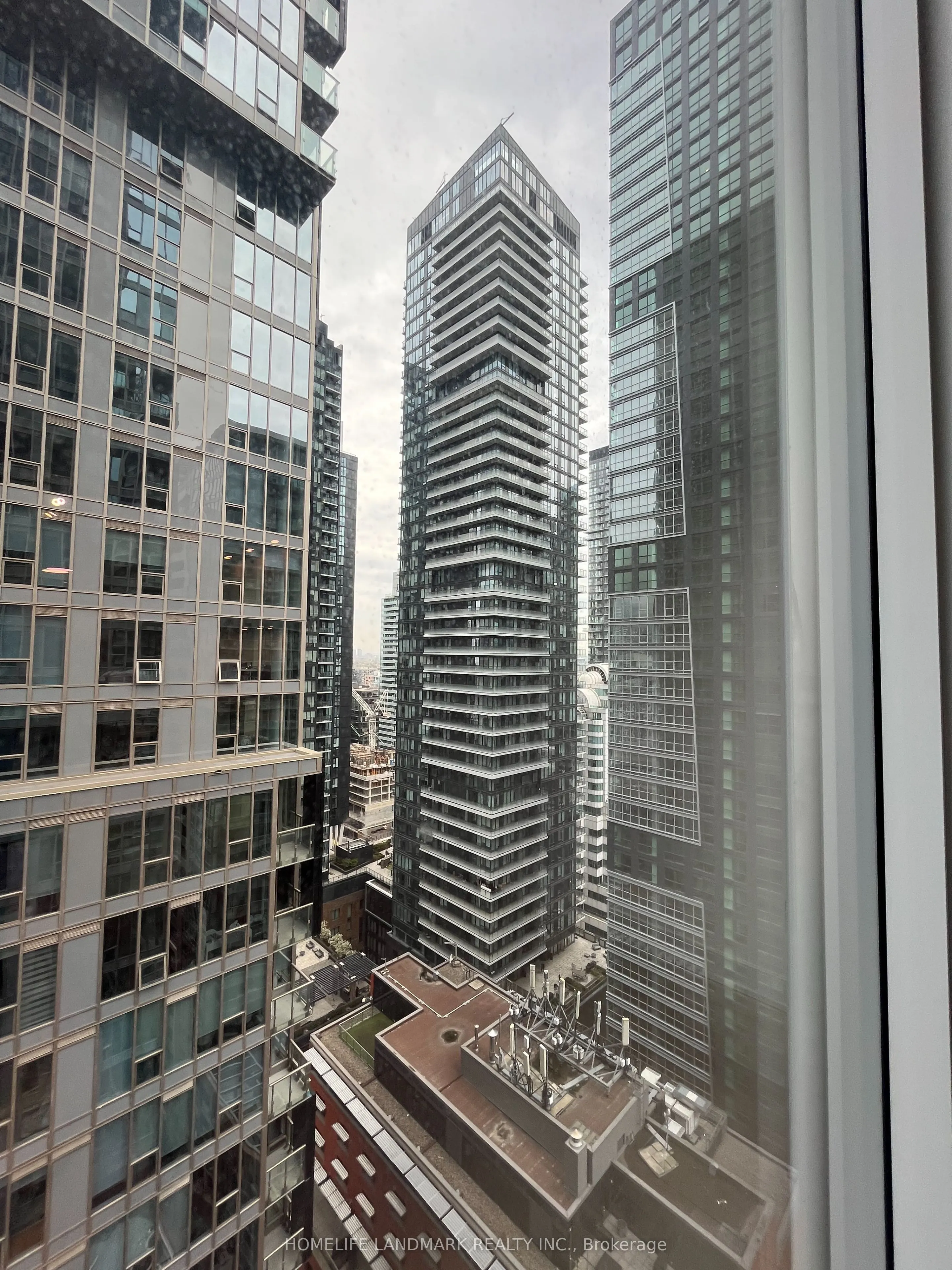 15 Mercer Street #2103
