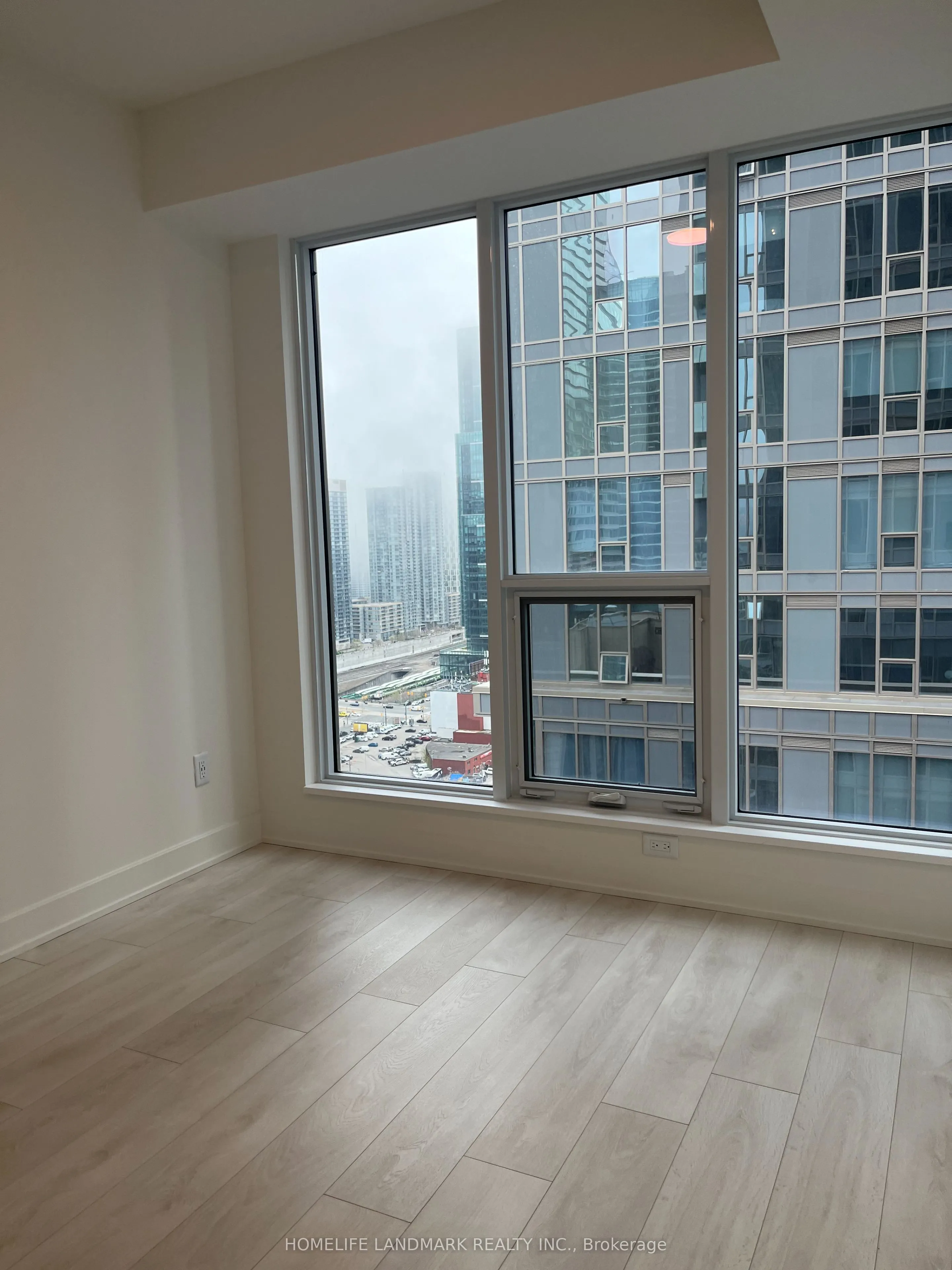 15 Mercer Street #2103