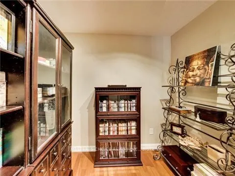 111 Elizabeth Street #1001
