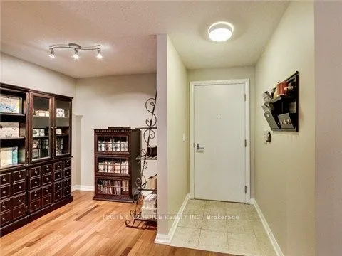 111 Elizabeth Street #1001