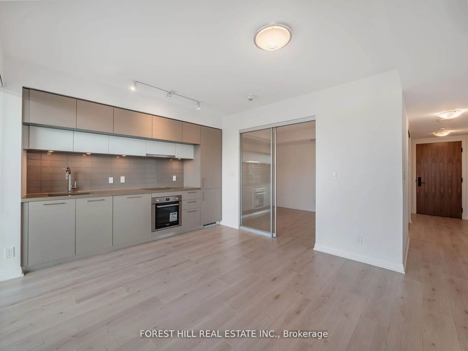 99 Foxbar Road #1007