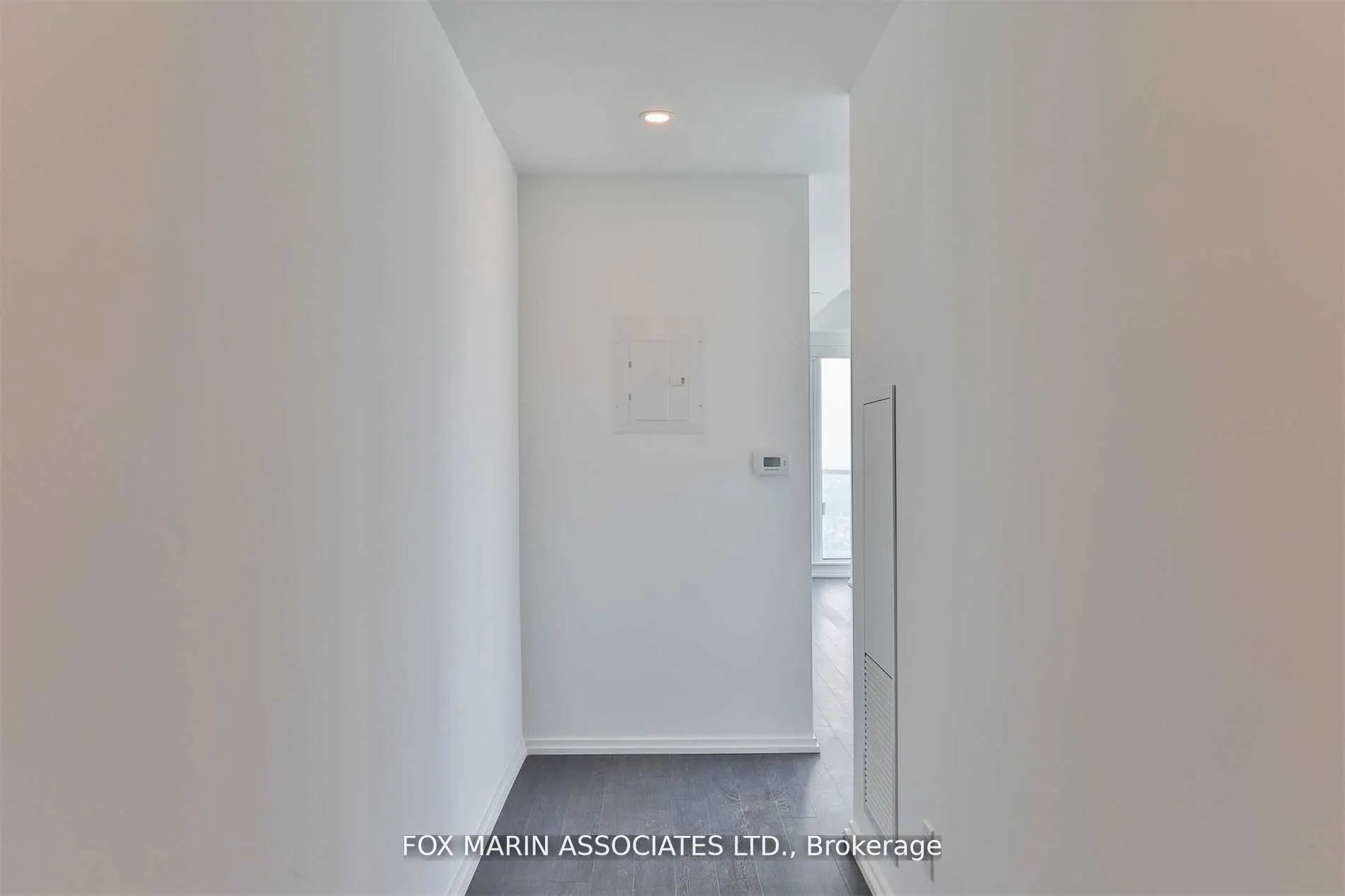 197 Yonge Street #4612