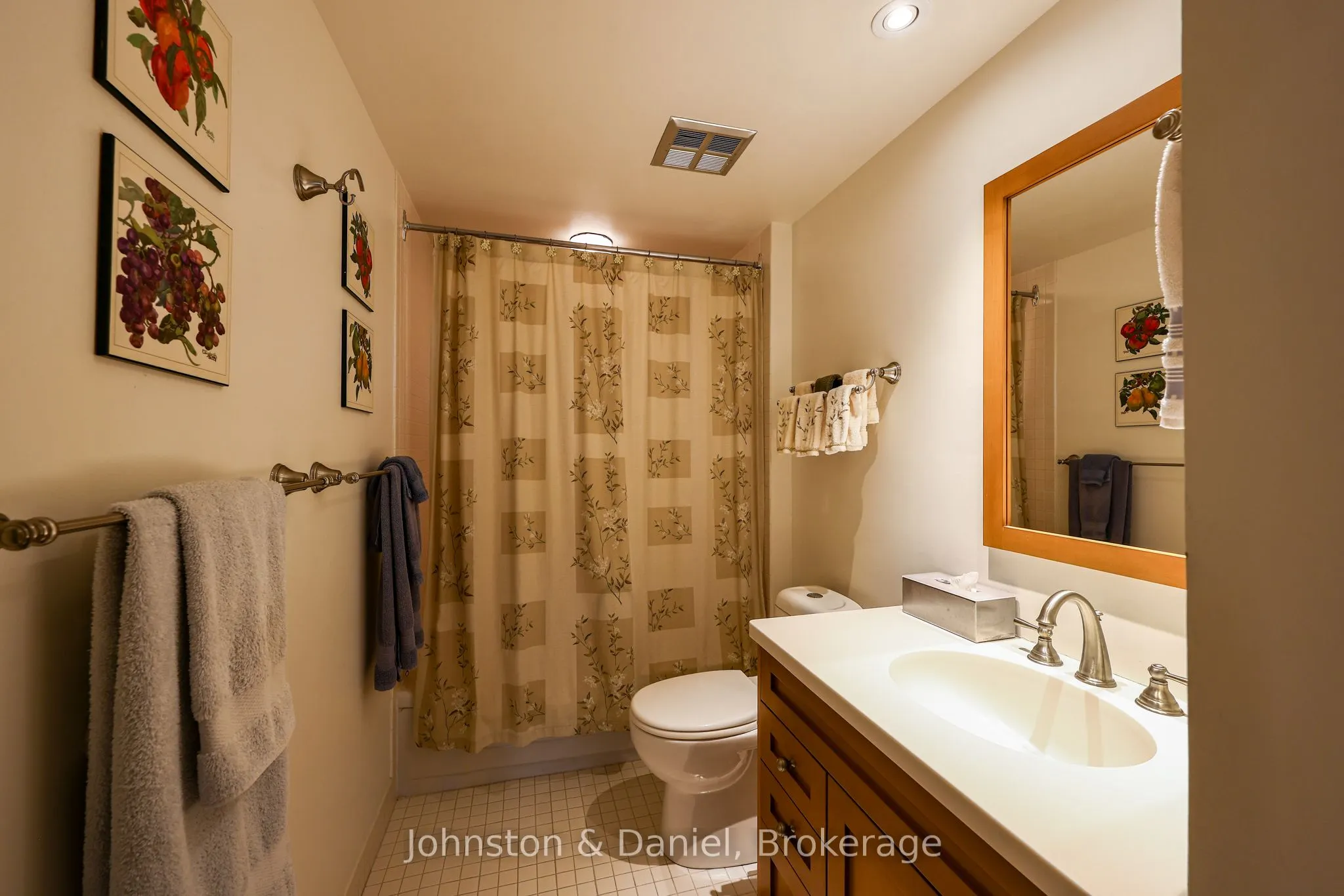 407 Walmer Road #401
