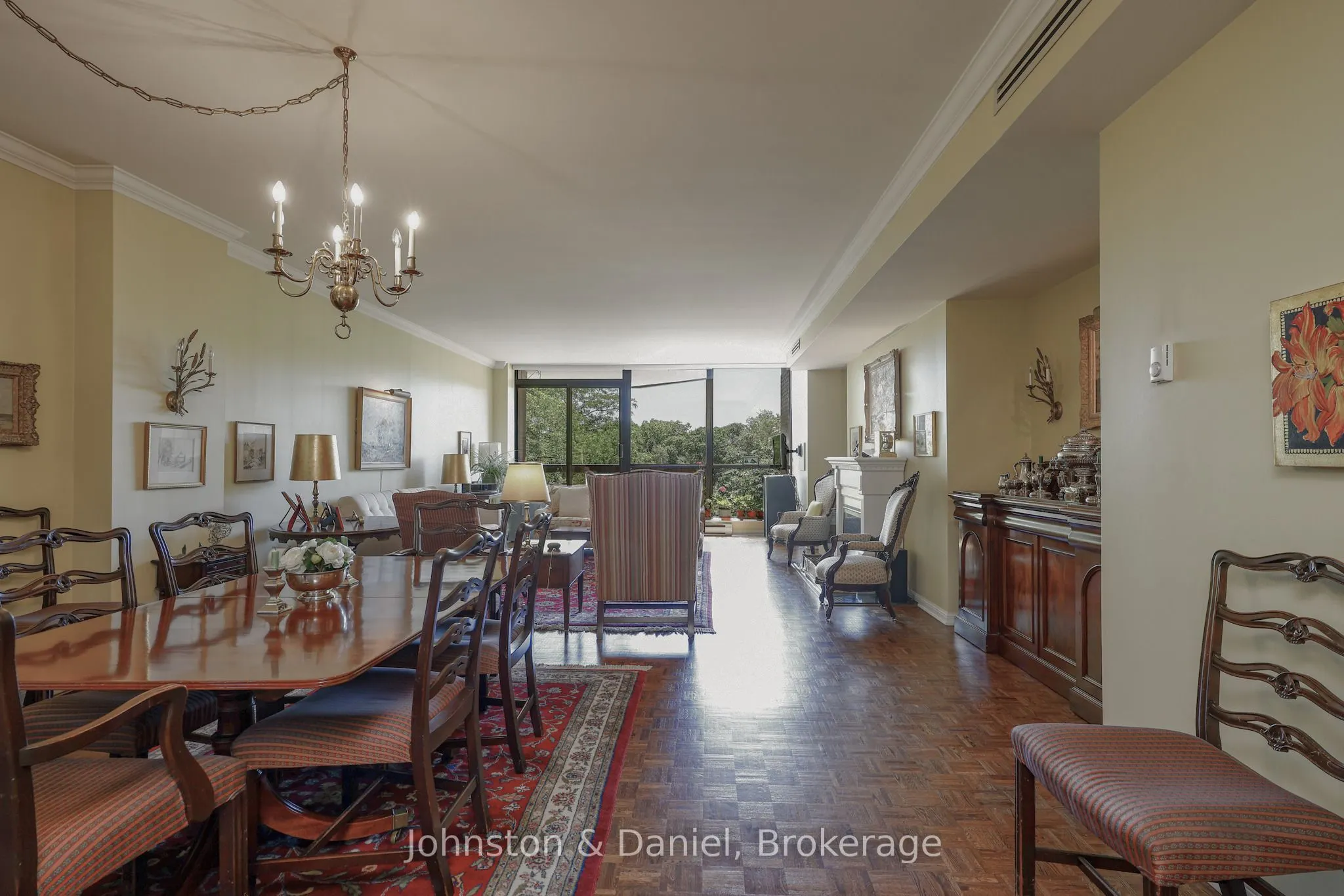407 Walmer Road #401