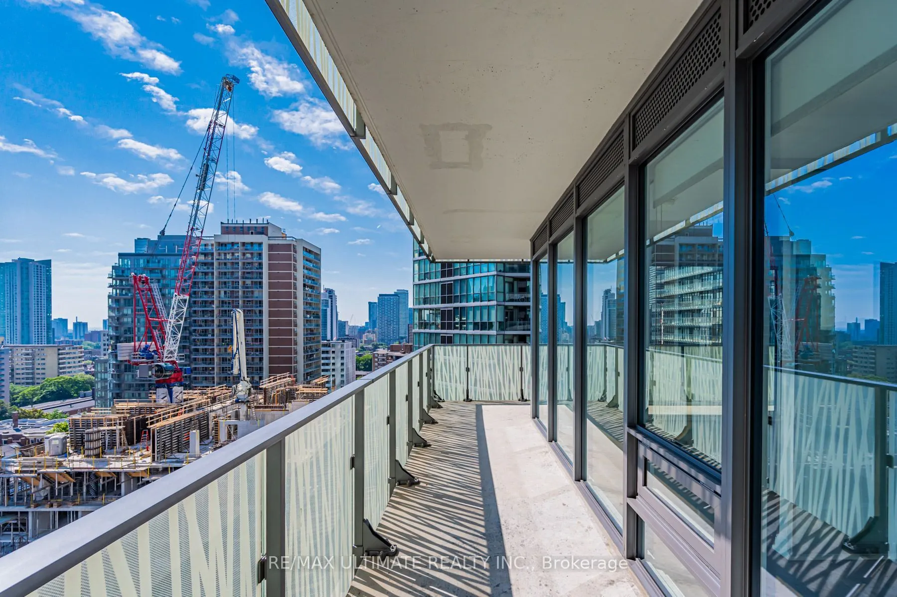 42 Charles Street E #1402
