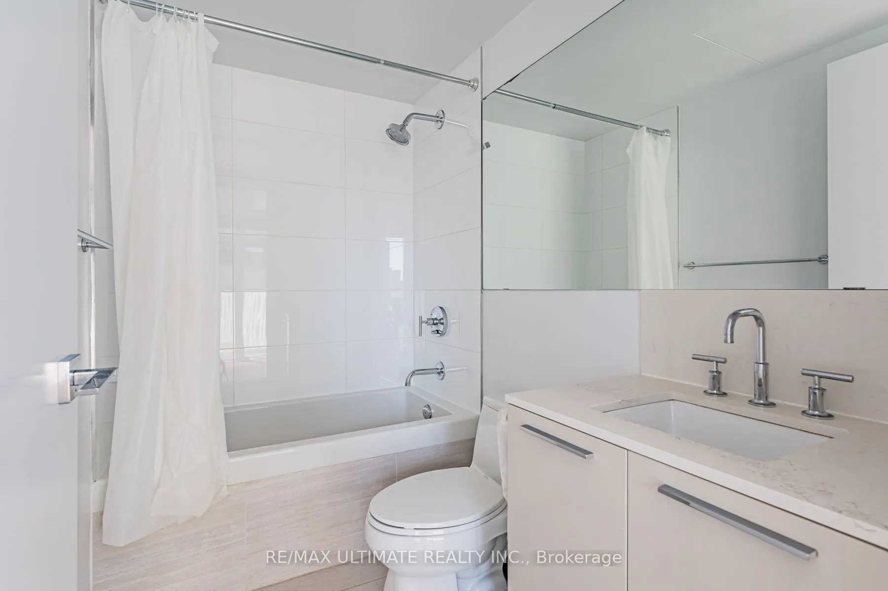 42 Charles Street E #1402