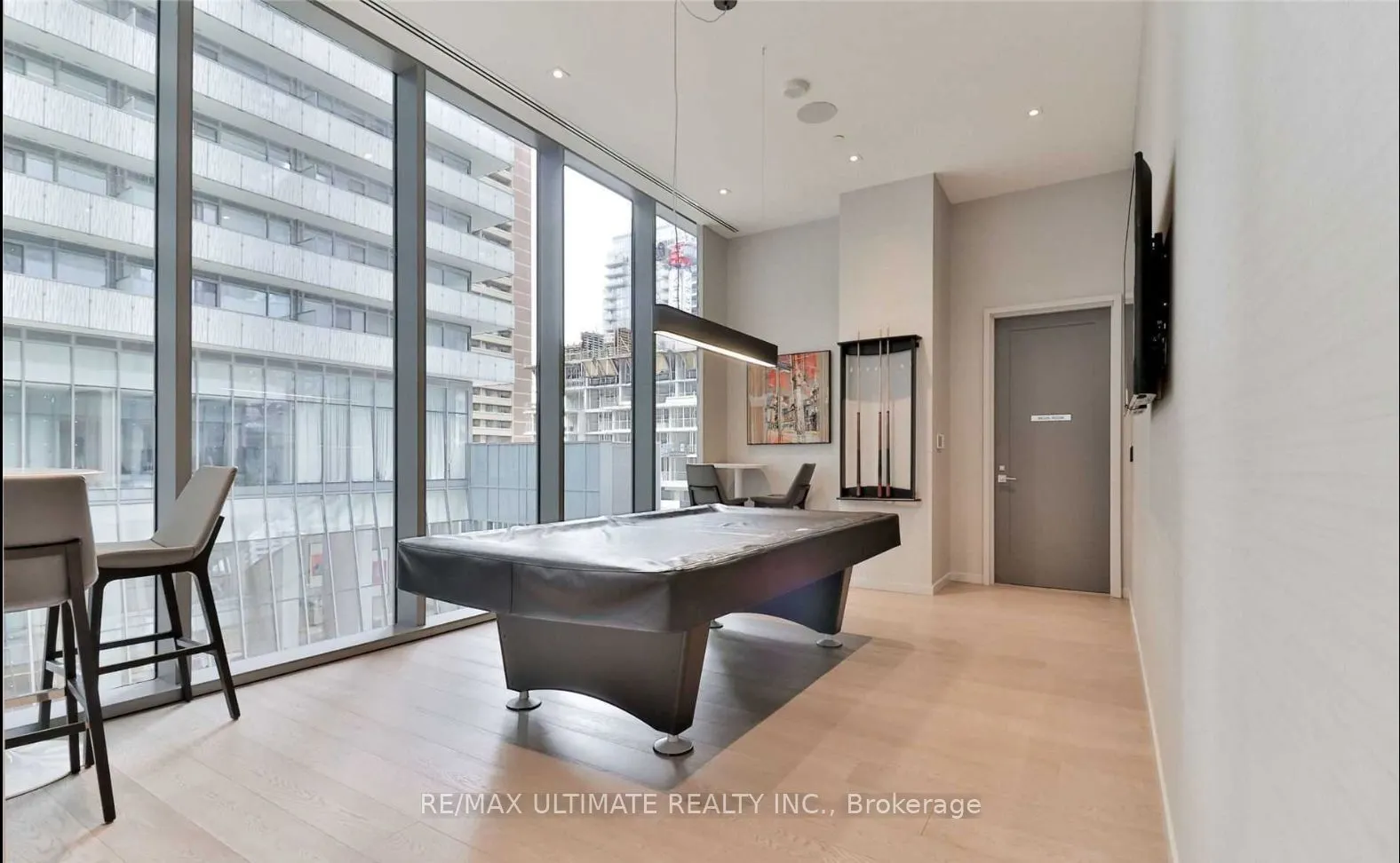 42 Charles Street E #1402