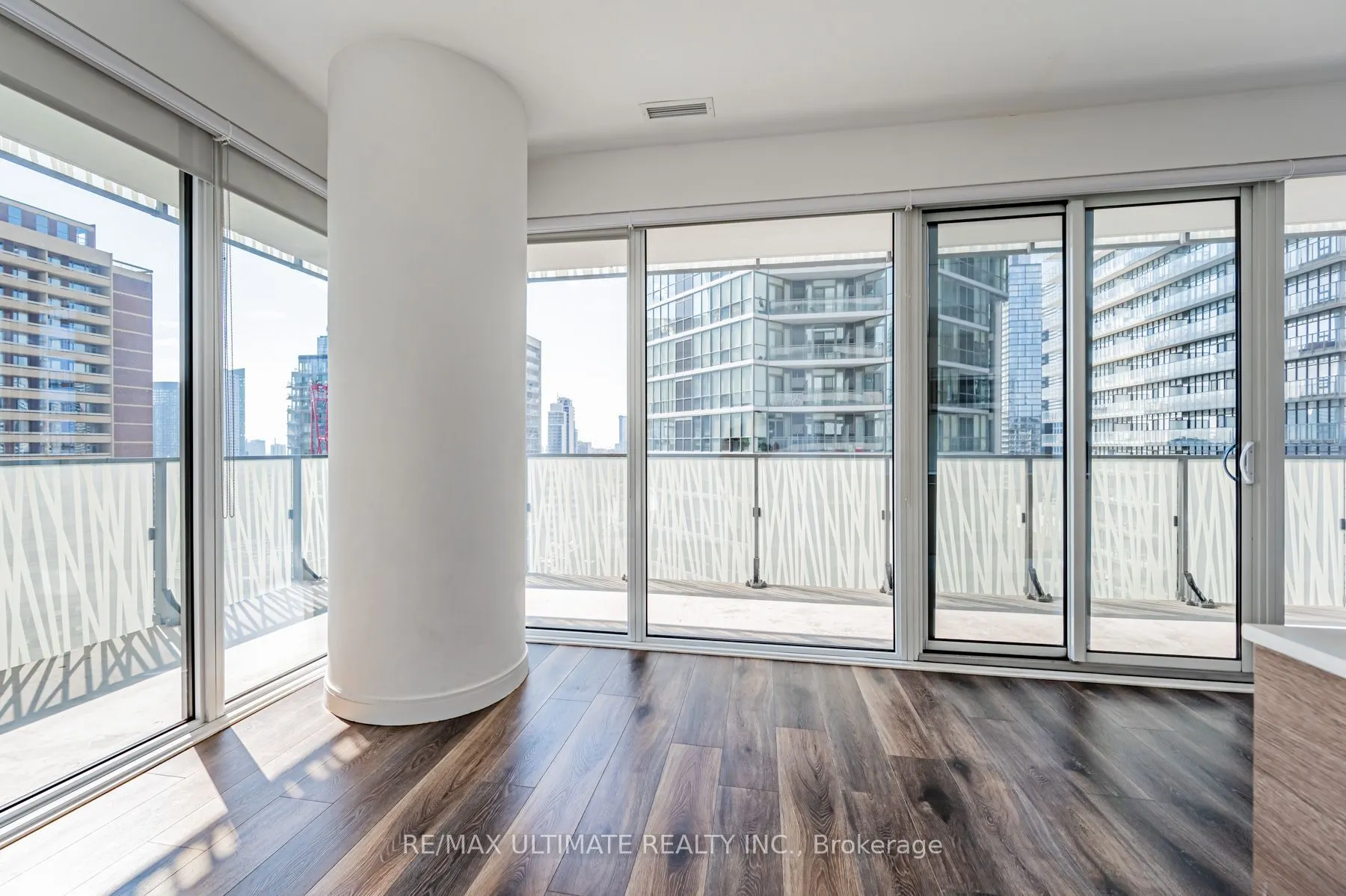42 Charles Street E #1402