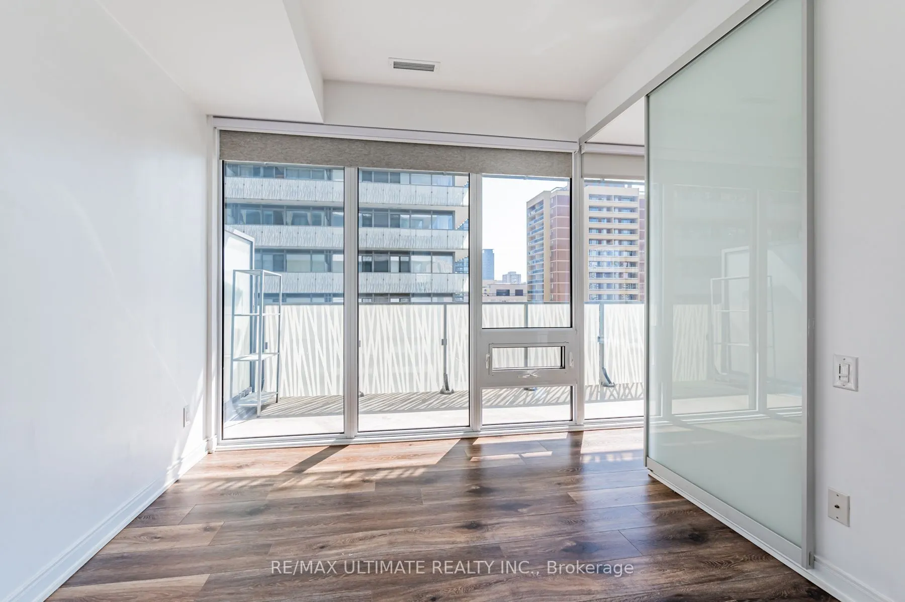42 Charles Street E #1402