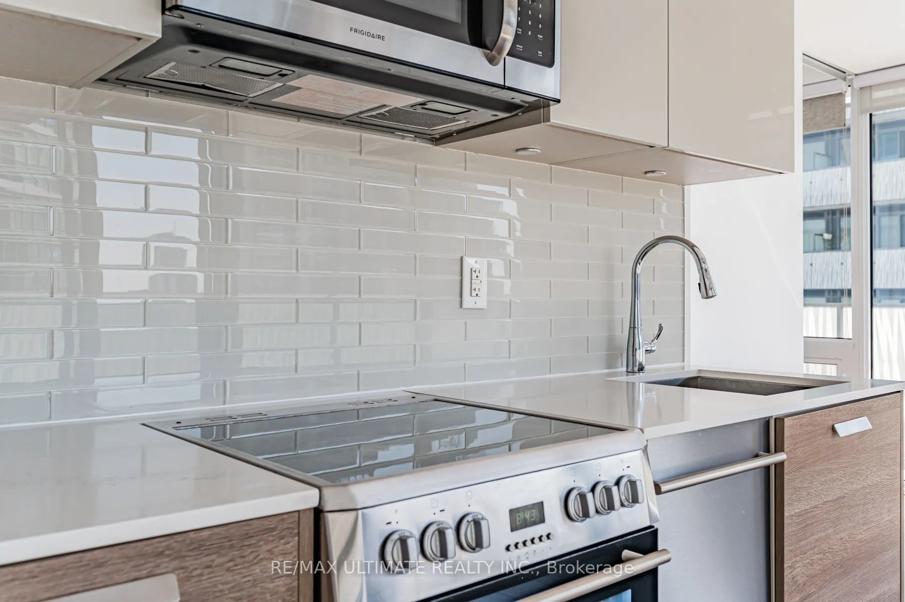 42 Charles Street E #1402