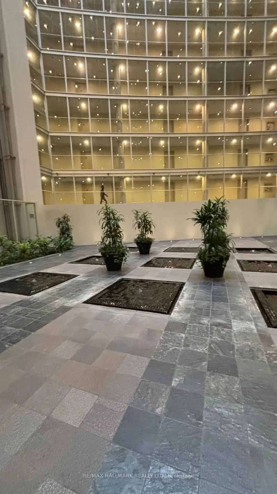 650 Queens Quay W #1817