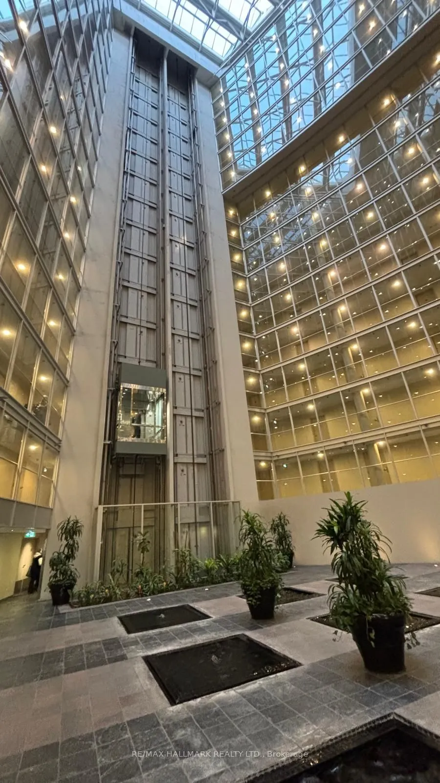 650 Queens Quay W #1817