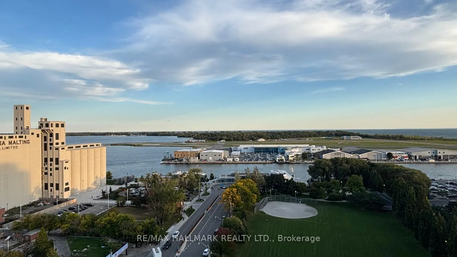 650 Queens Quay W #1817