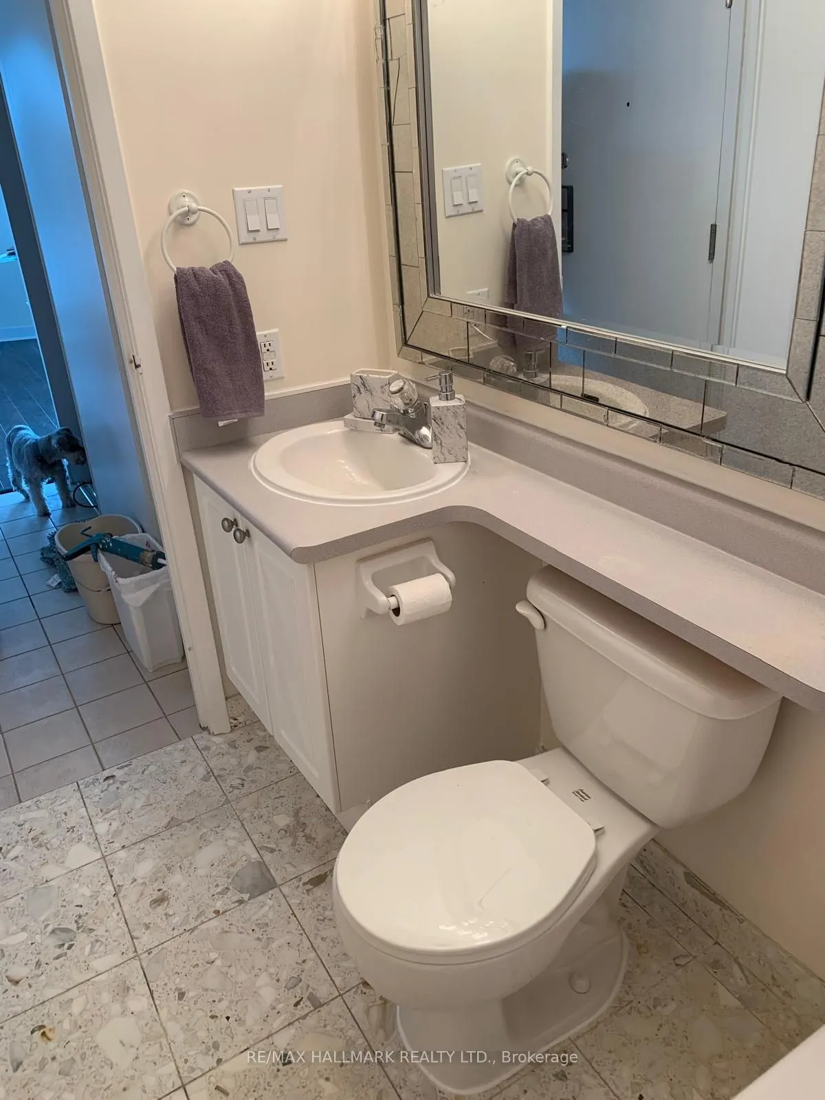 650 Queens Quay W #1817