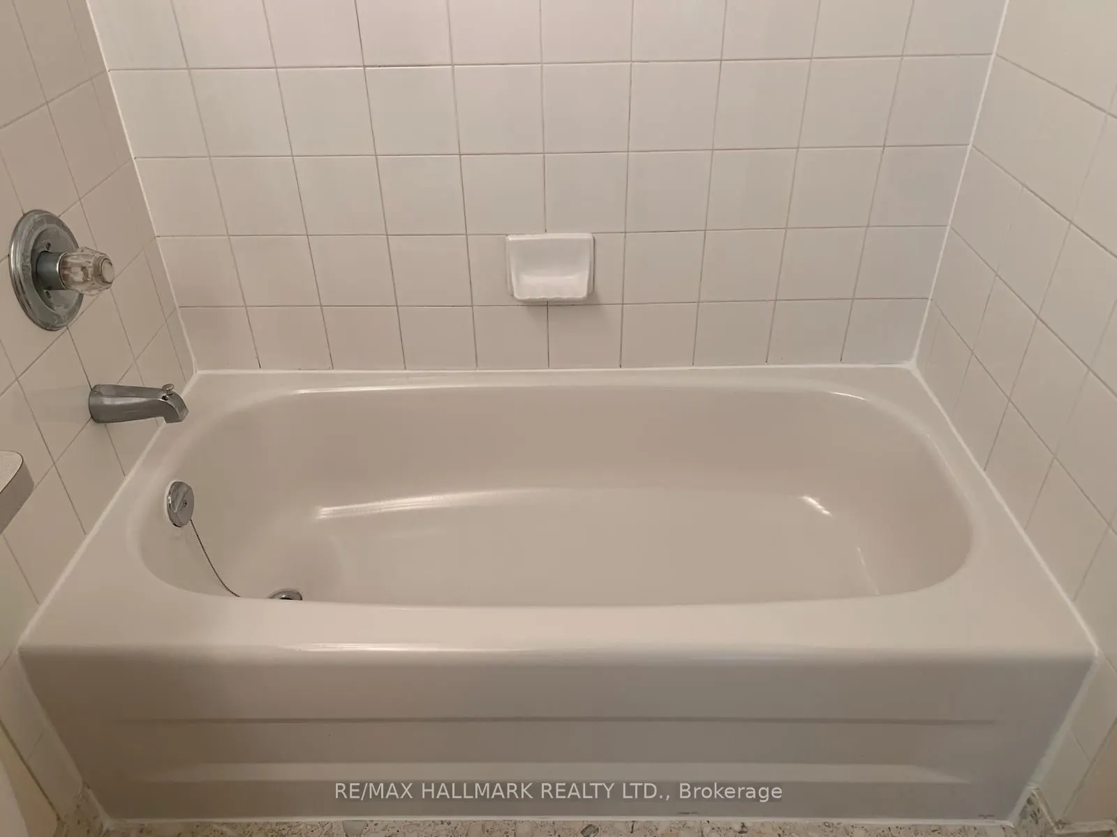 650 Queens Quay W #1817