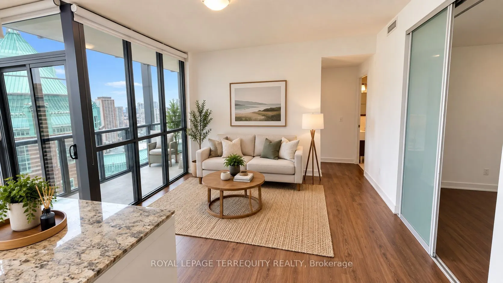 110 Charles Street E #2509