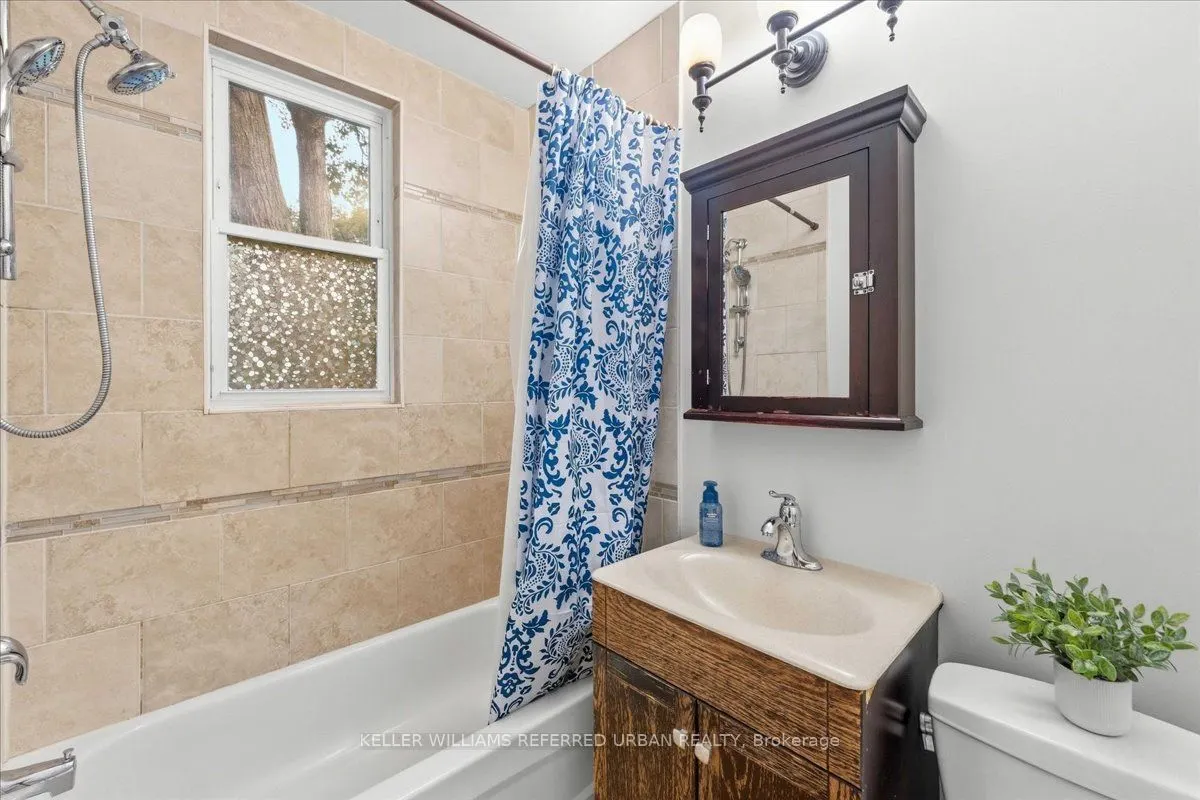 207 Elmhurst Avenue