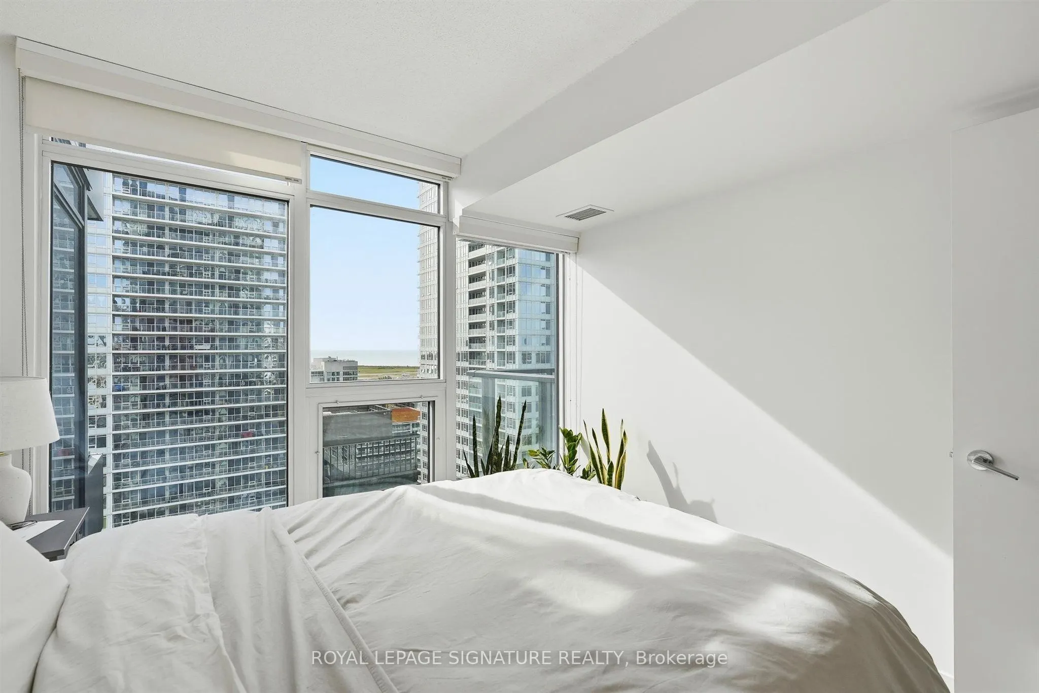 70 Queens Wharf Road #2115