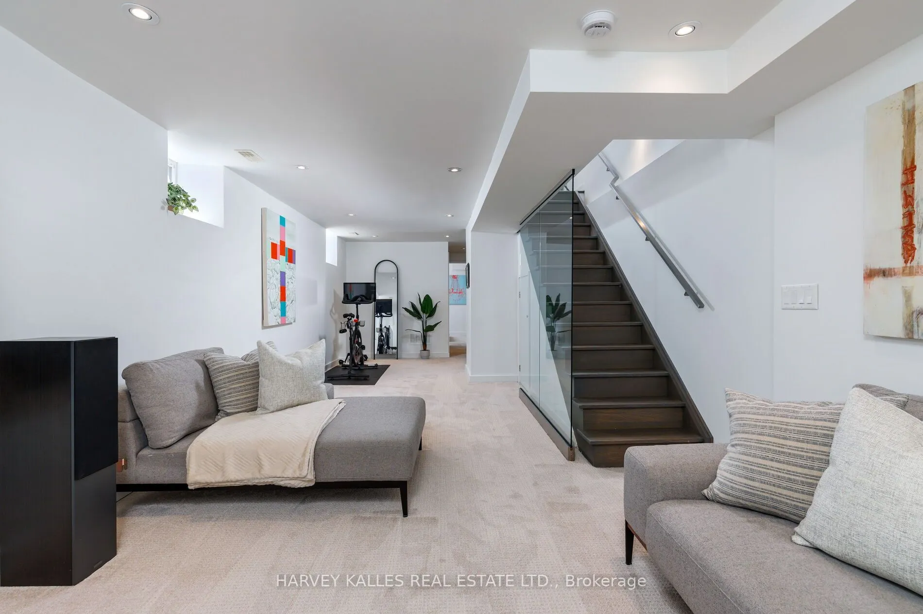 128 Montgomery Avenue