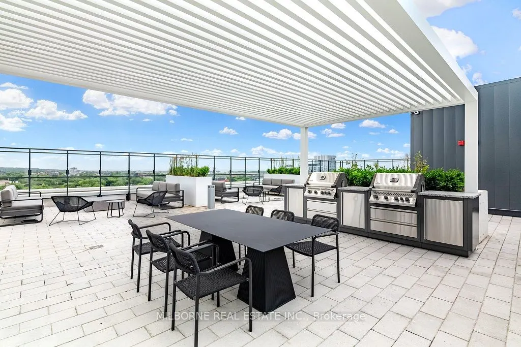 5 Defries Street #2605