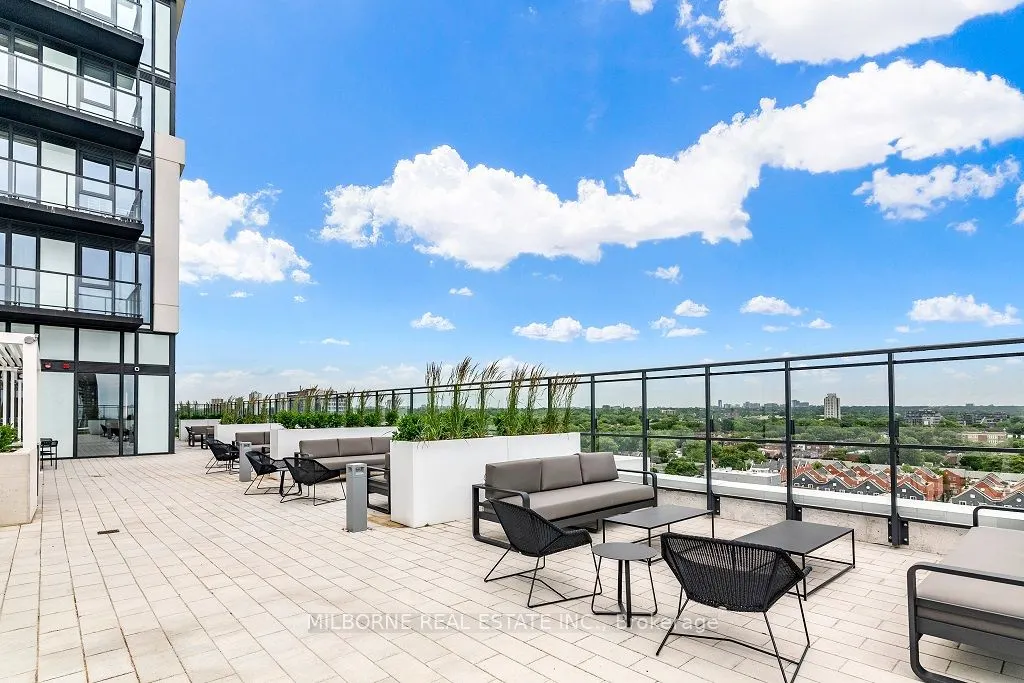 5 Defries Street #2605