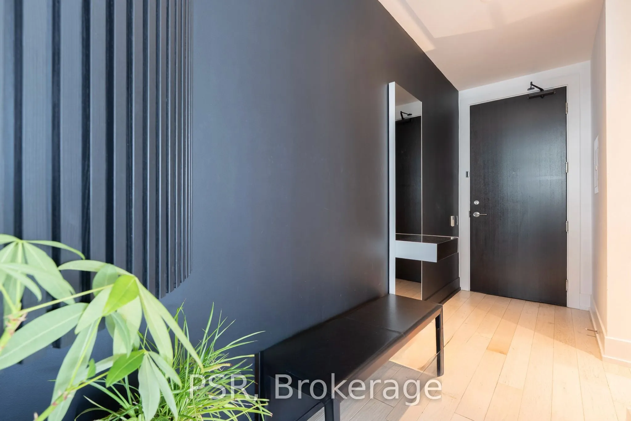 33 Charles Street E #4505
