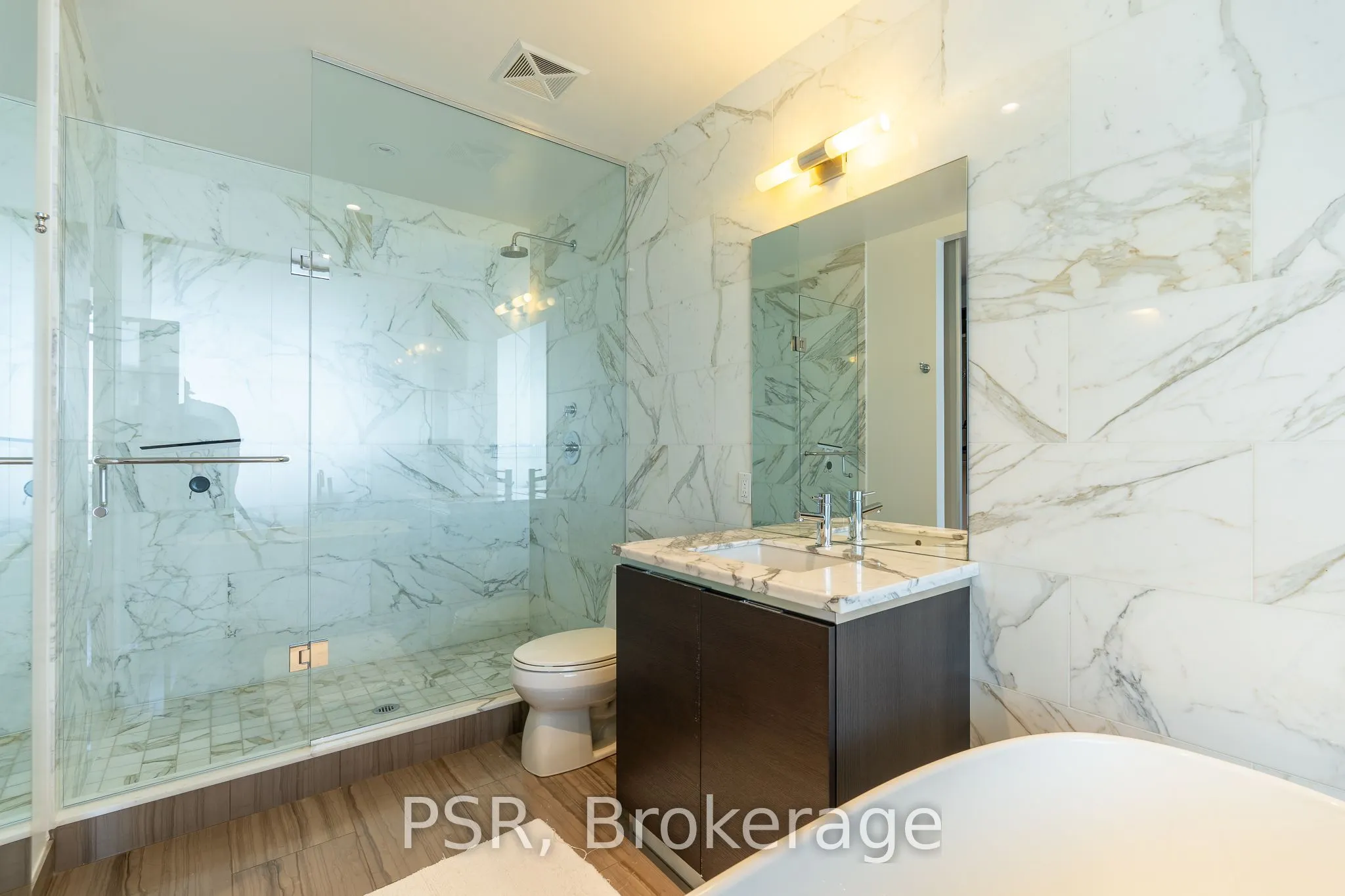 33 Charles Street E #4505