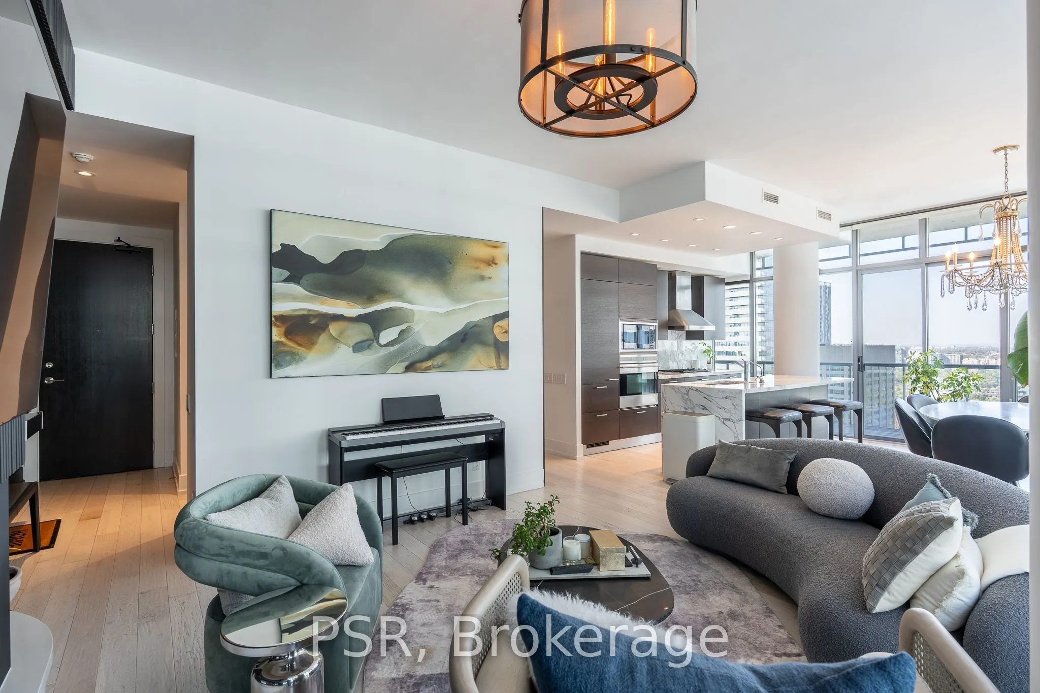 33 Charles Street E #4505