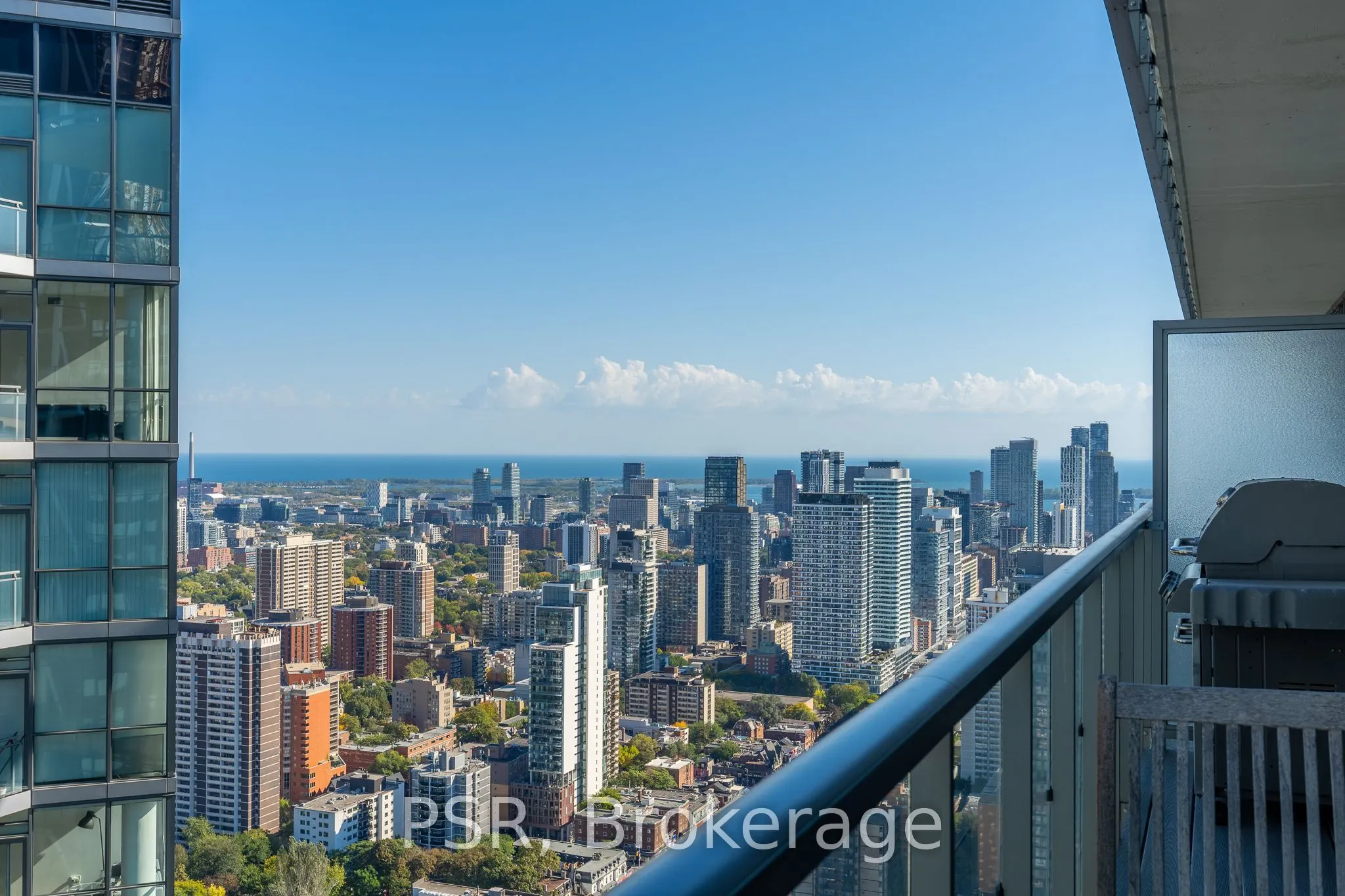 33 Charles Street E #4505