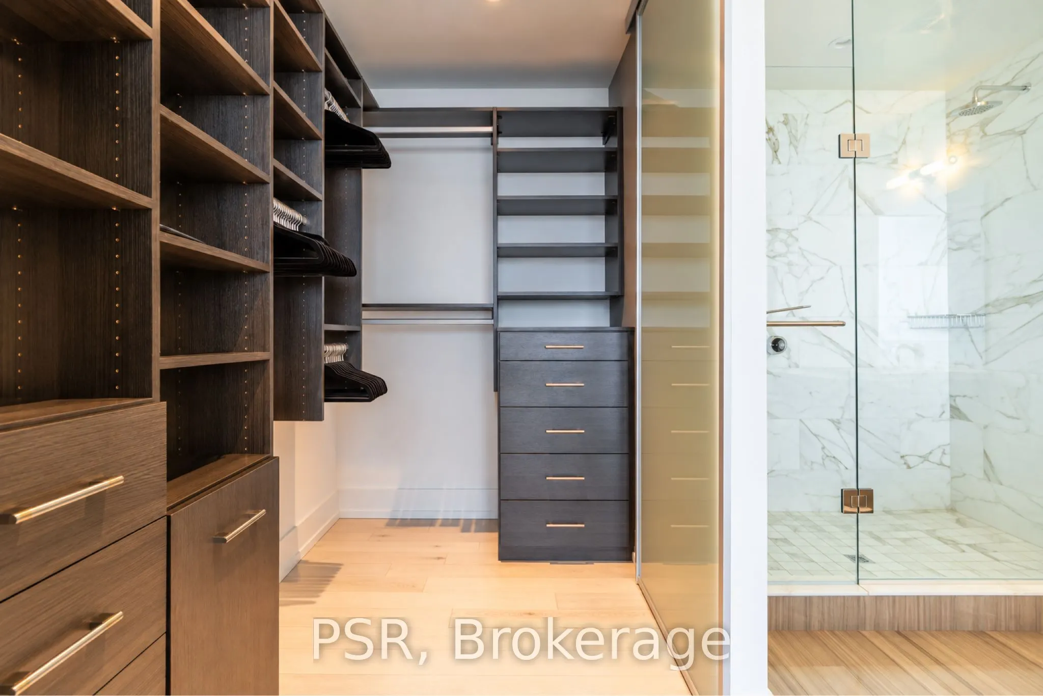 33 Charles Street E #4505
