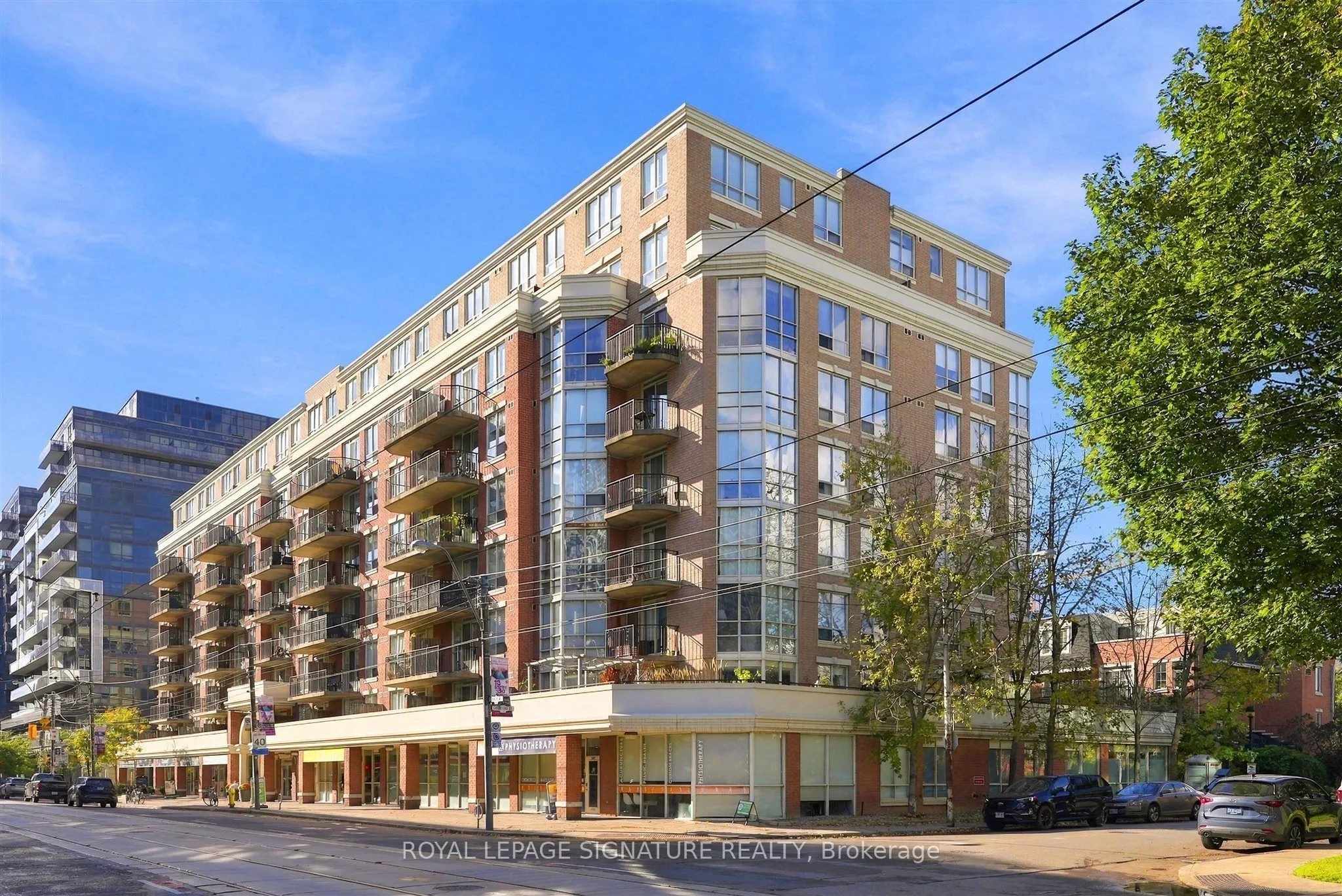 1000 King Street W #513