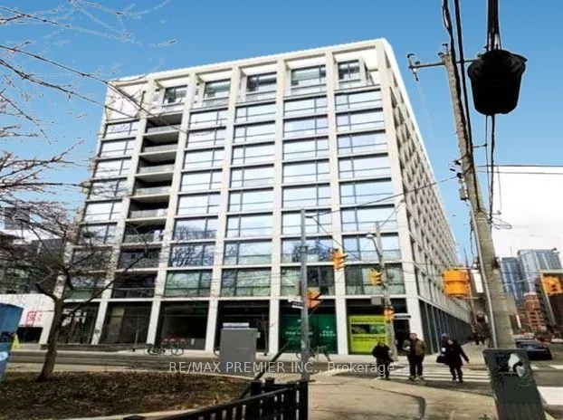 39 Brant Street #403
