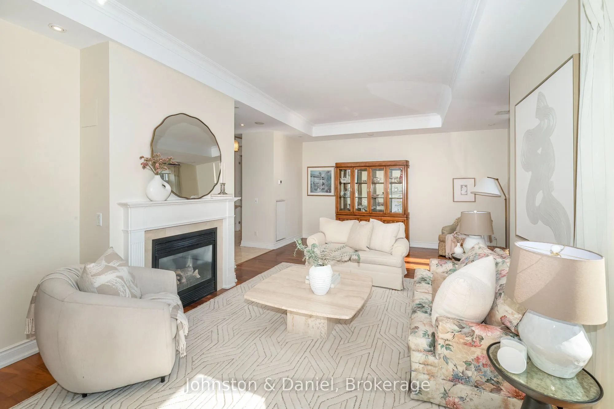48 St Clair Avenue W #1105