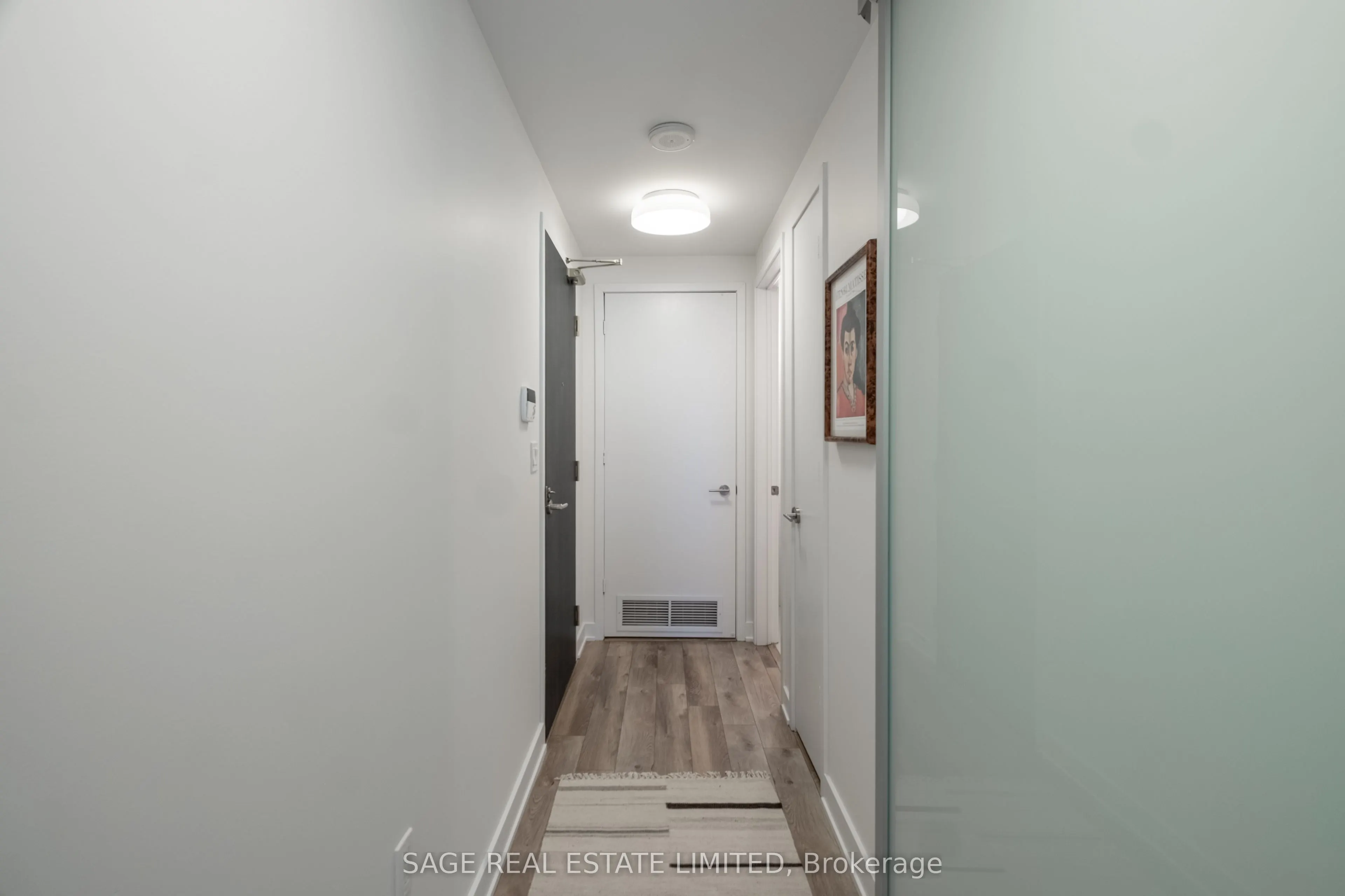 106 Dovercourt Road #214