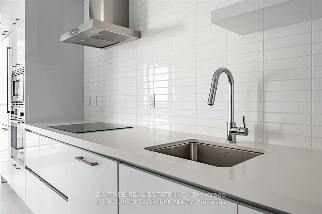 2221 Yonge Street #1506