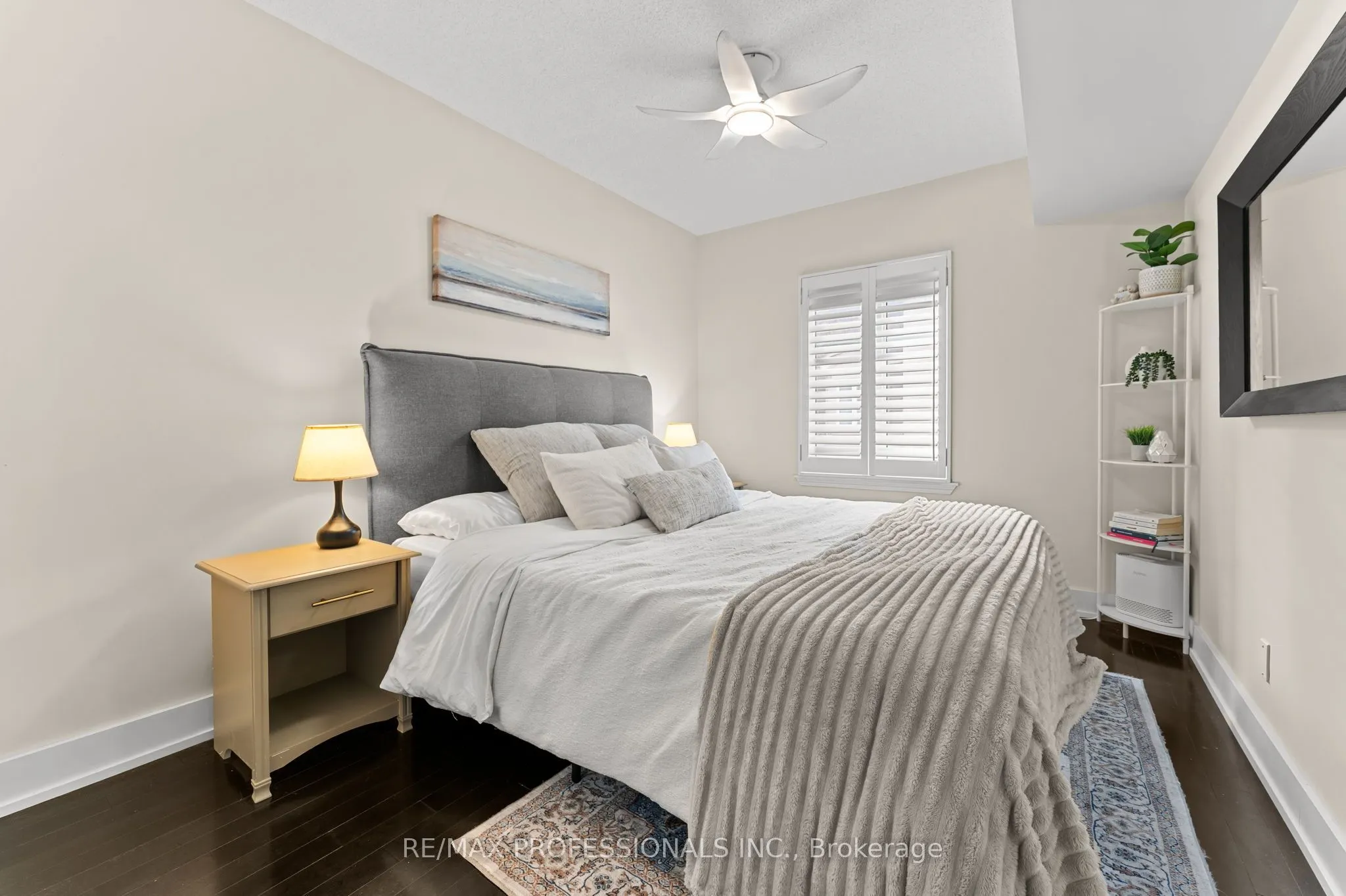 34 Western Battery Road #439