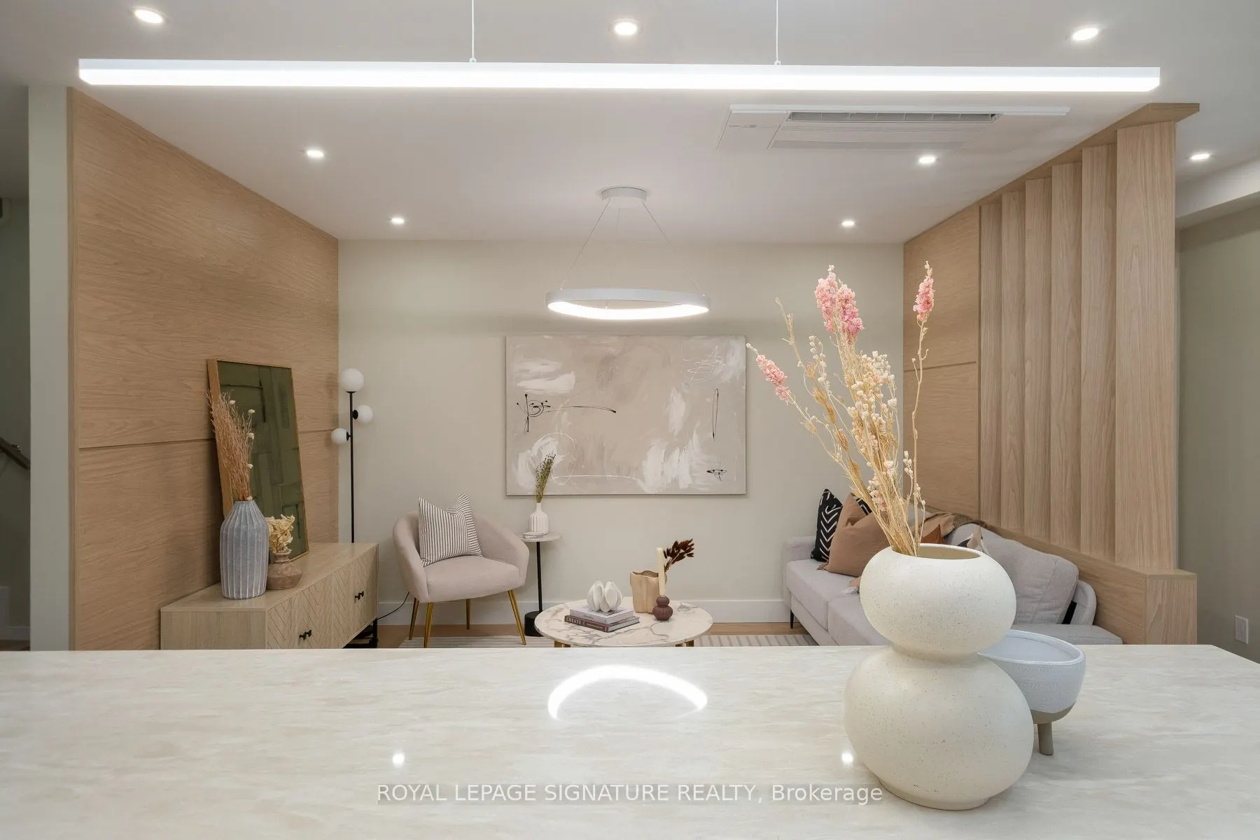 35 Bessborough Drive