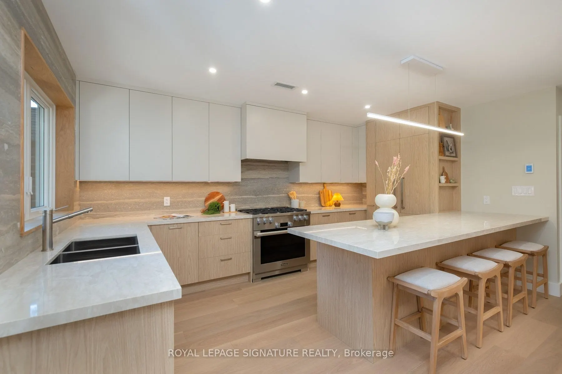 35 Bessborough Drive