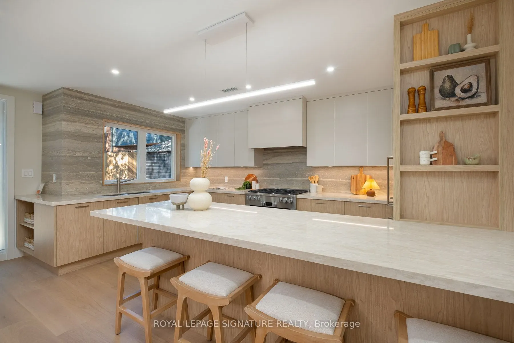 35 Bessborough Drive